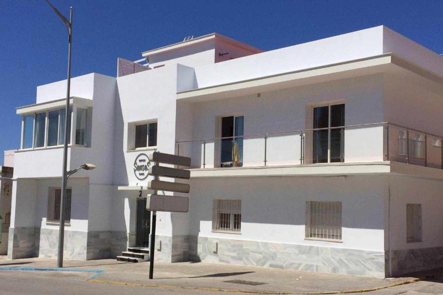Ed. Senses. Apartamento Wellness en Tarifa — building