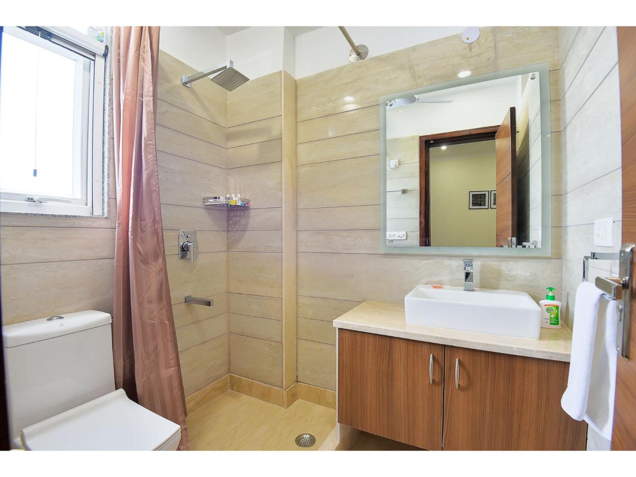 BluO Studio2 Golf Course Road - Gym, Terrace Garden view 4
