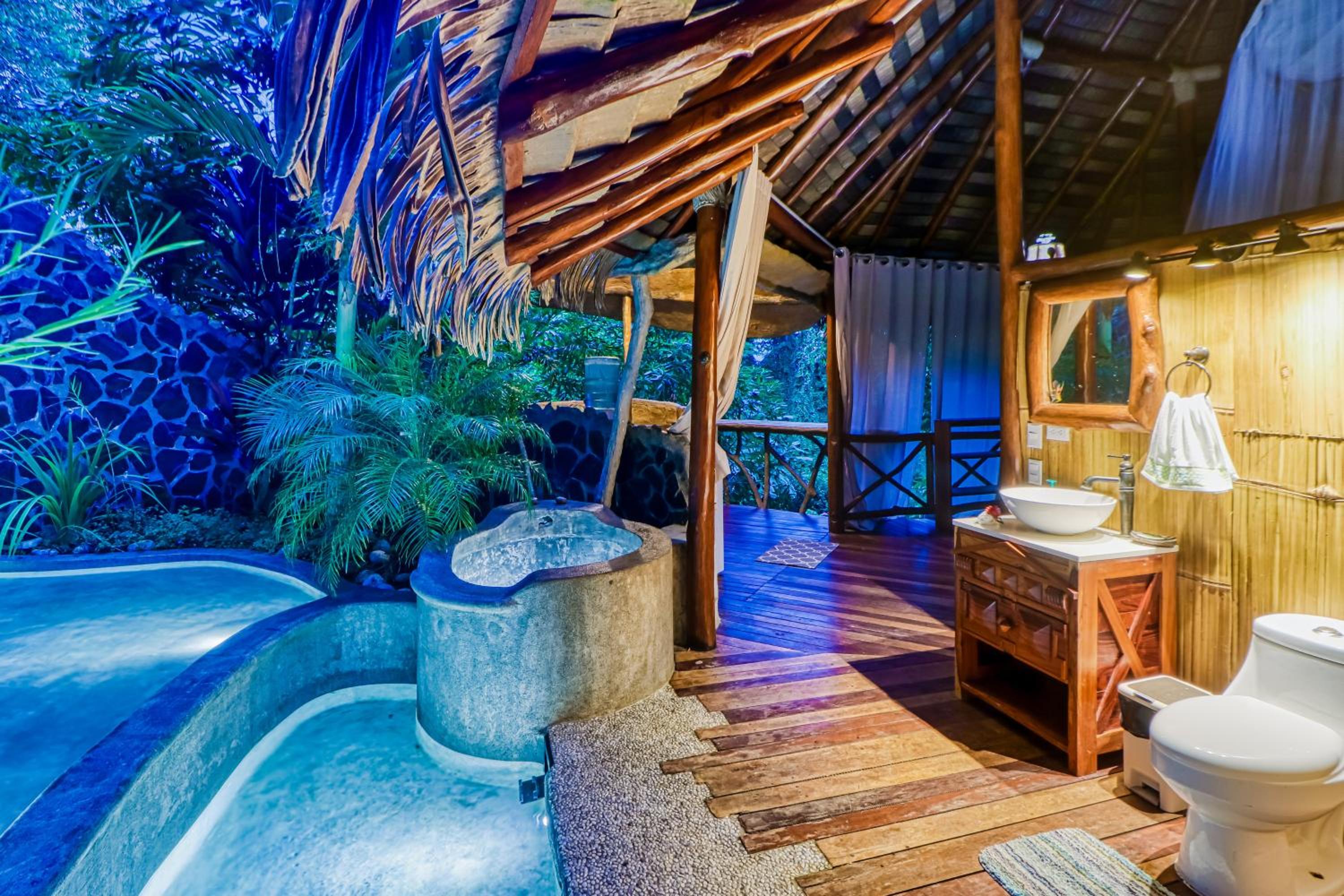 CASA CONTIKI