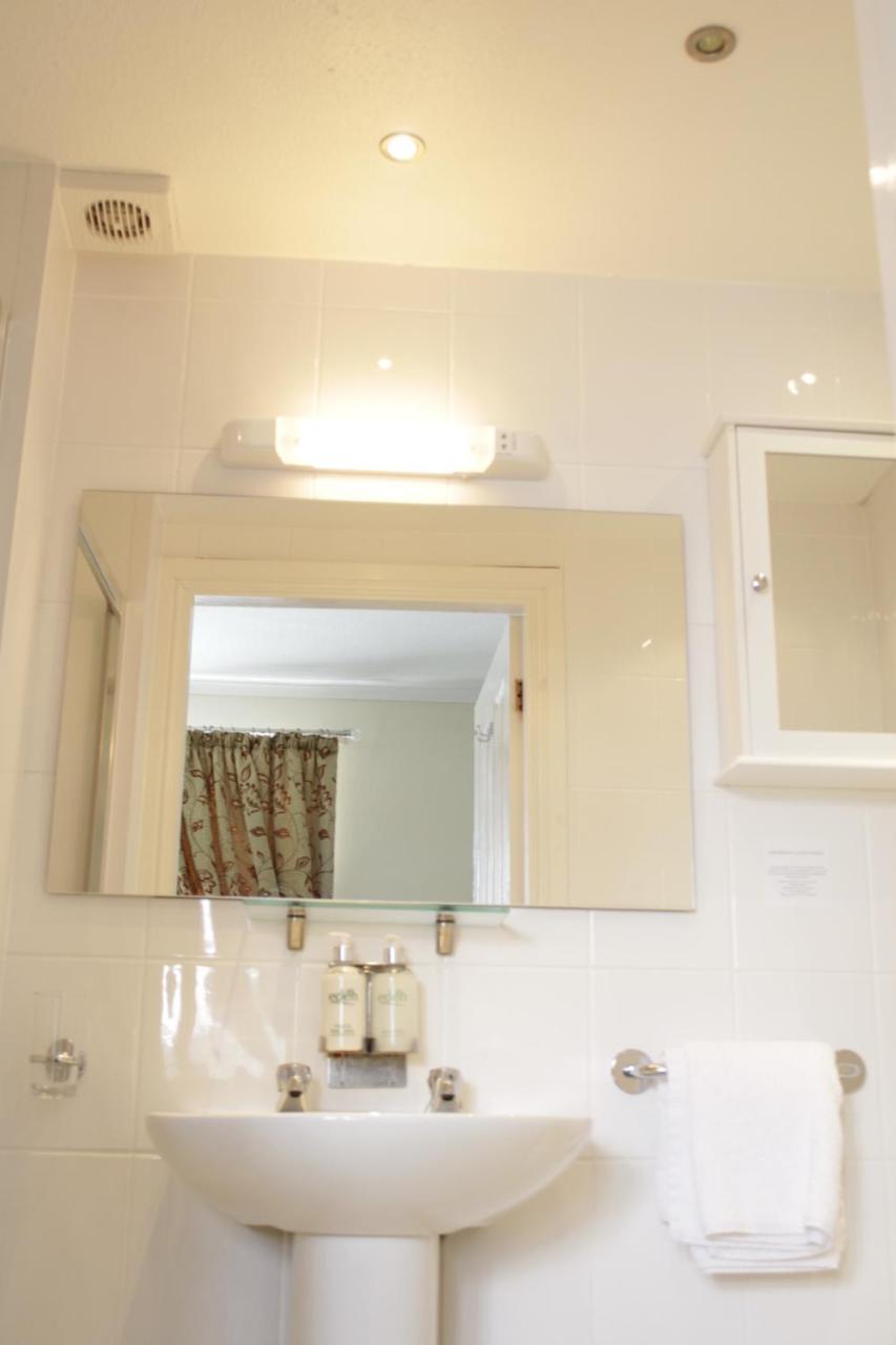 Clifton Villa Guest House