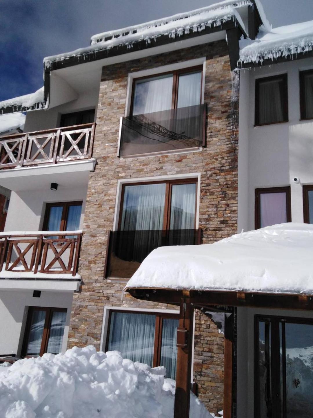 Zlatna Kruna - Lux Apartments Kopaonik view 3