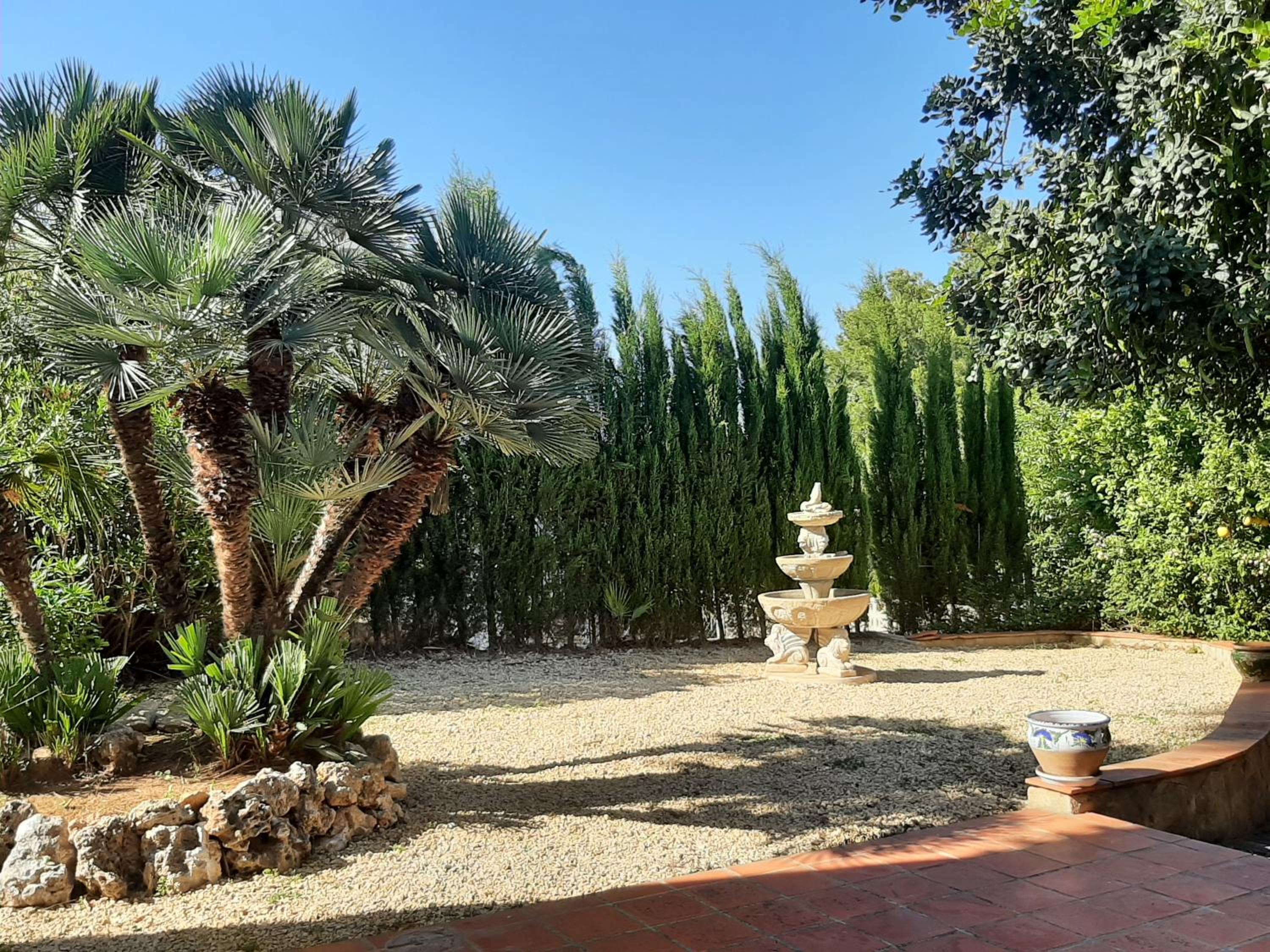 Villa Limon - Tropical Oasis with Private Pool view 4