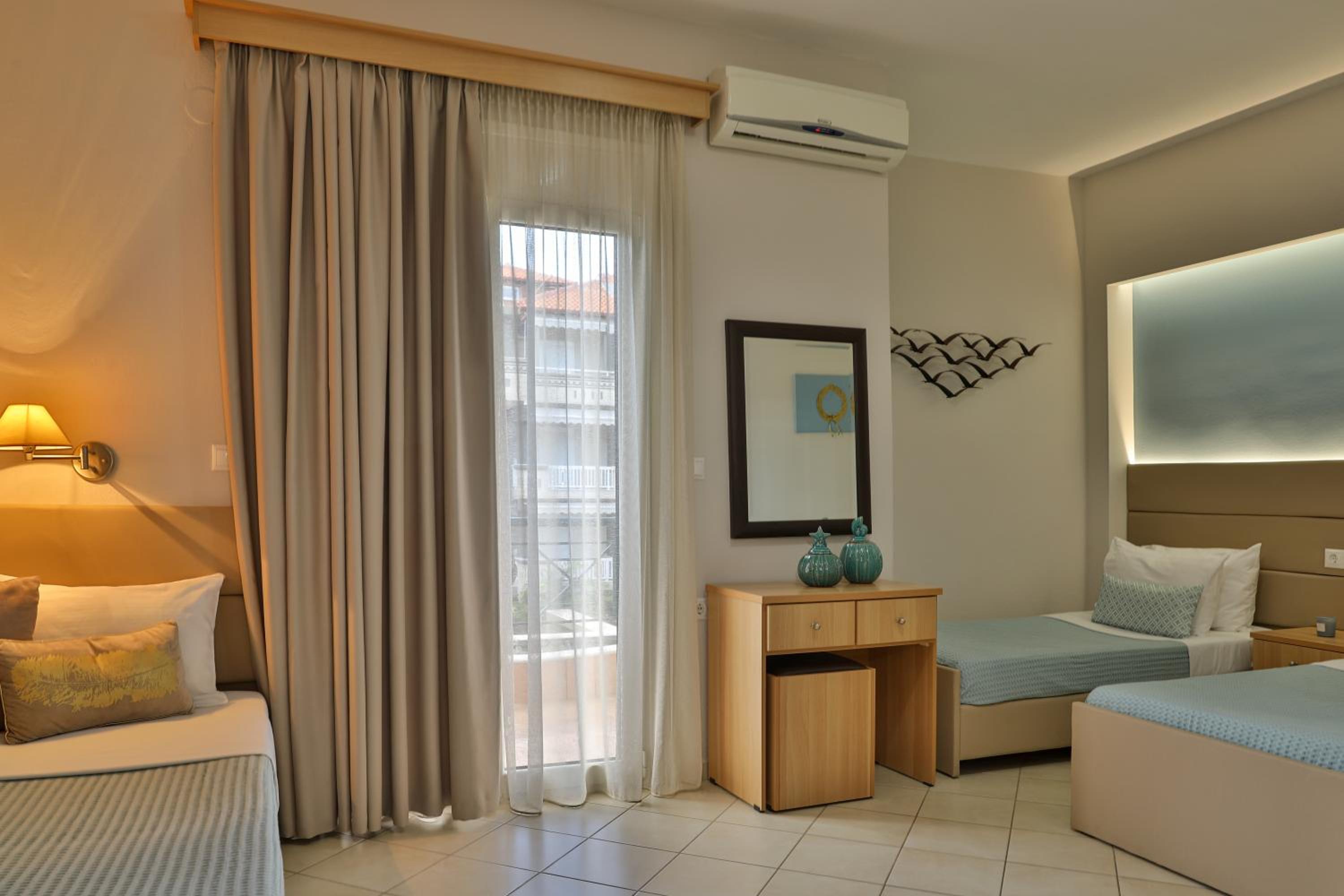 Irida Apartments