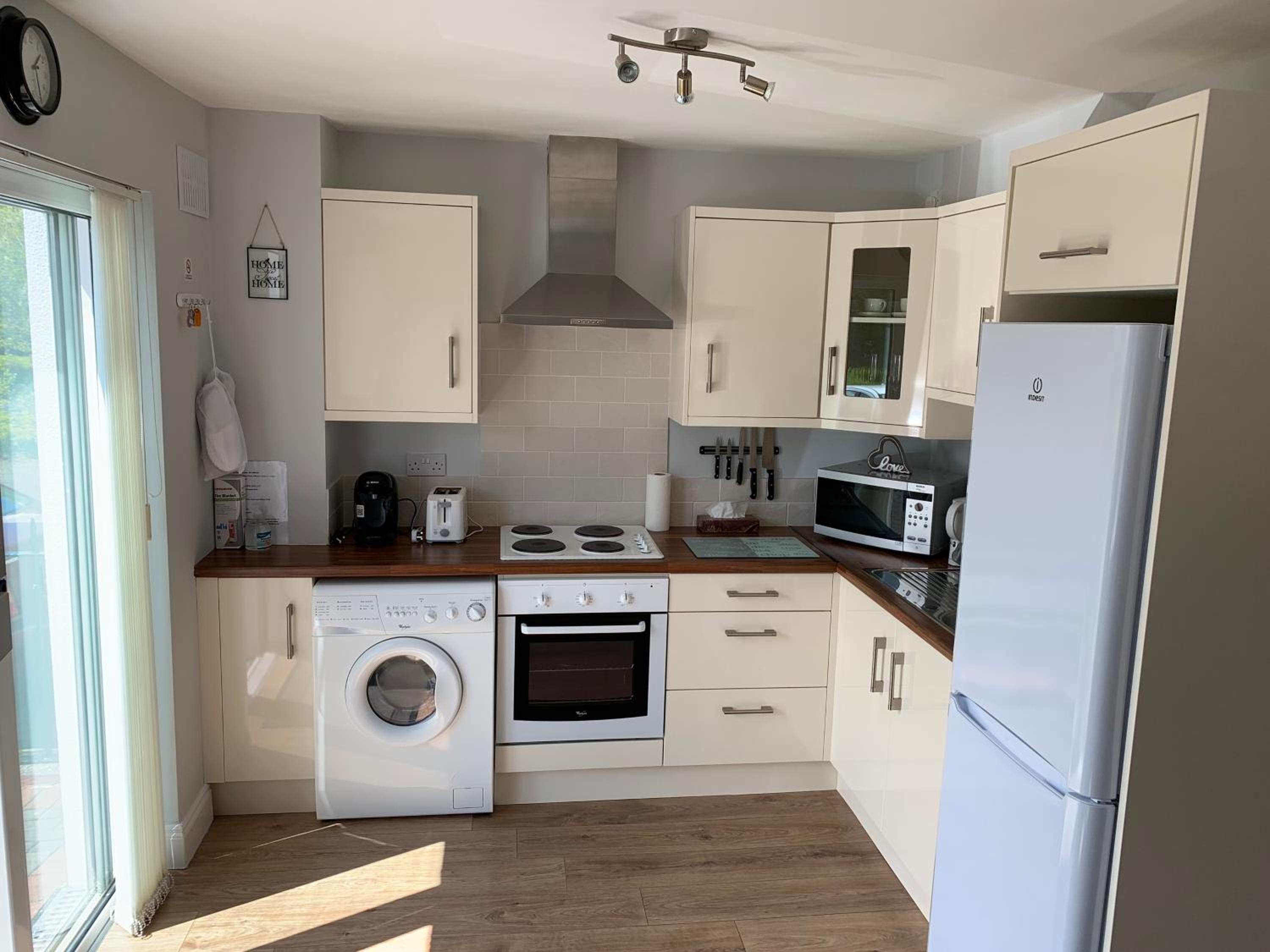 Two Bedroom Town House Beside The River Barrow view 5
