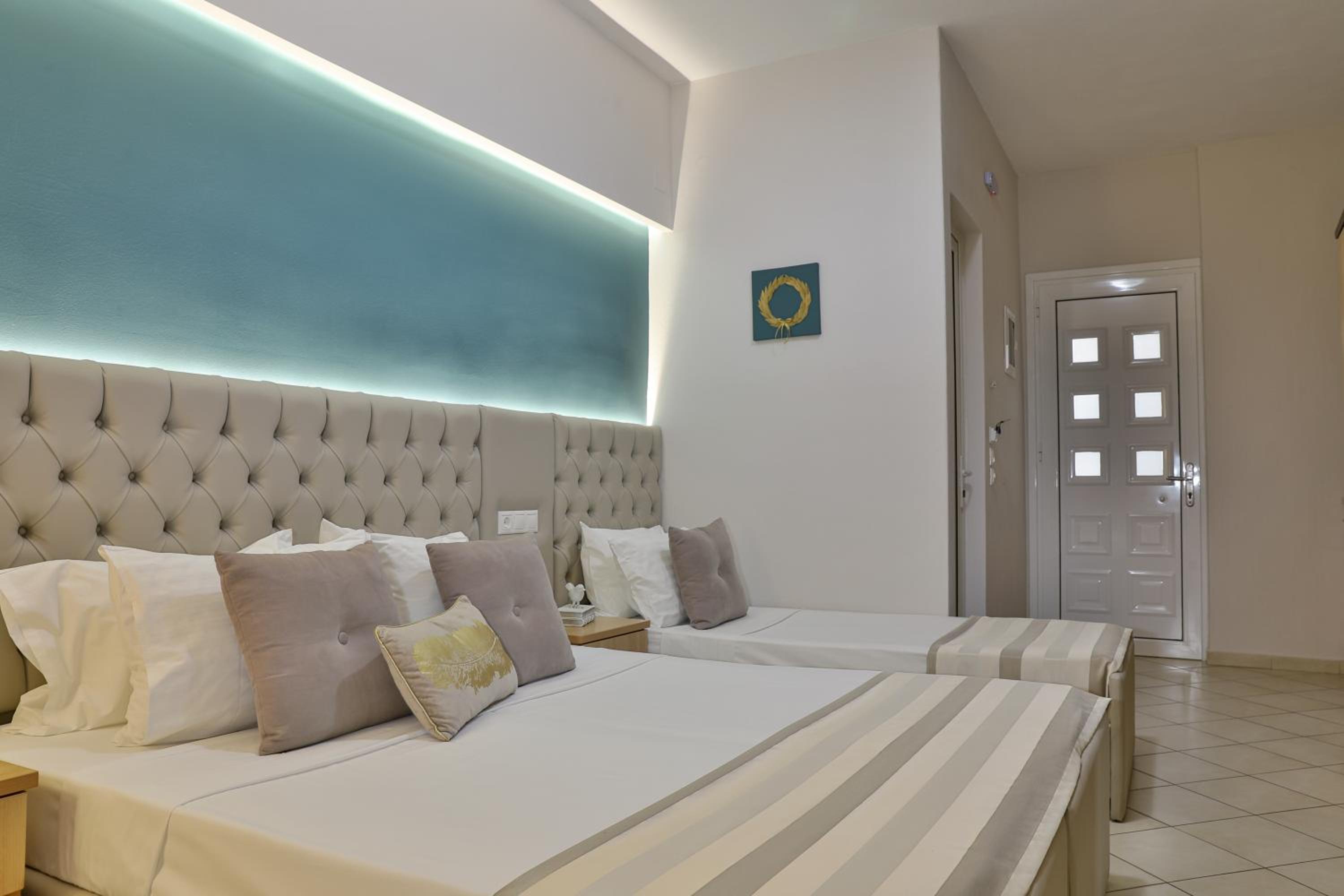 Irida Apartments