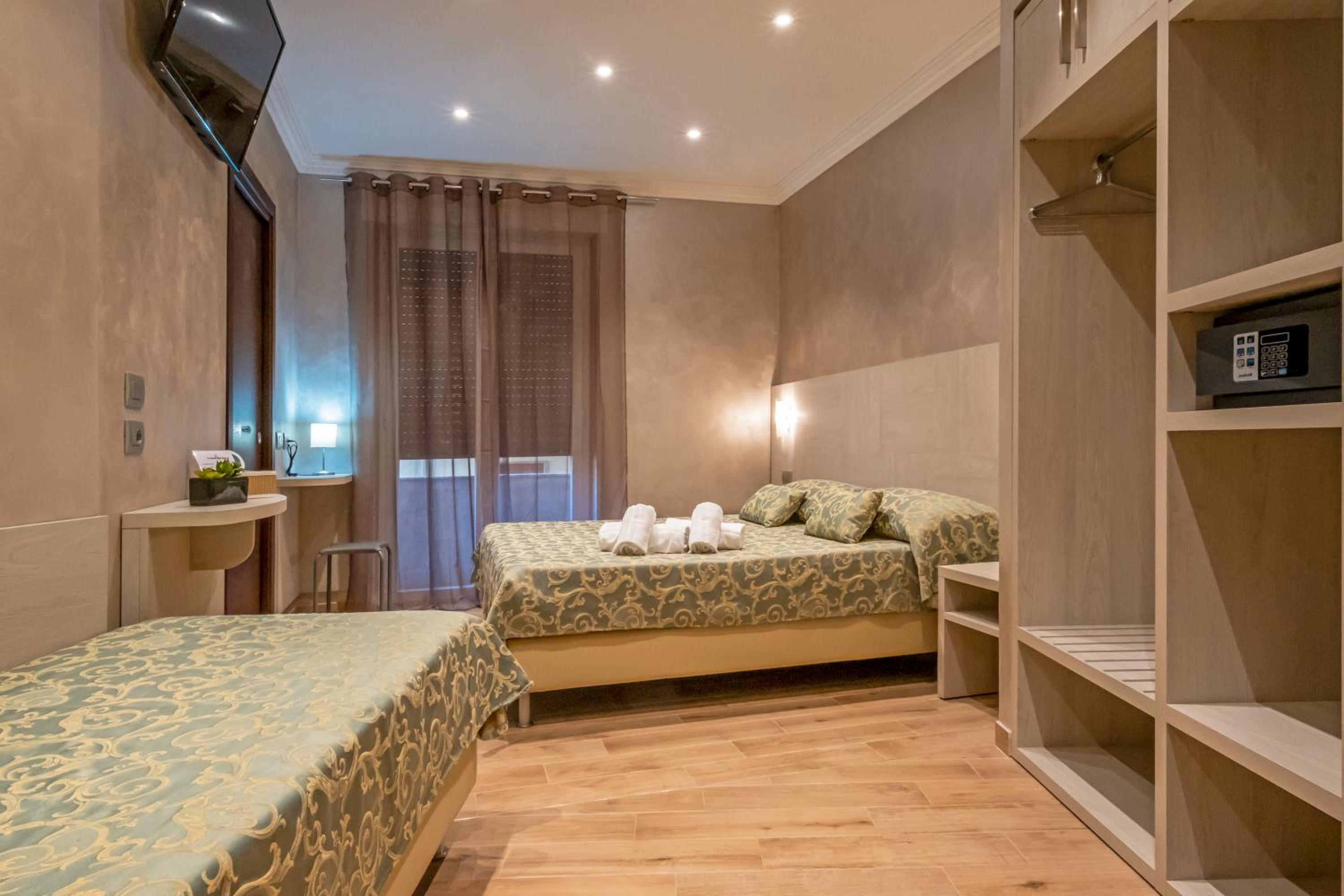 Hotel Nanà - Image 1