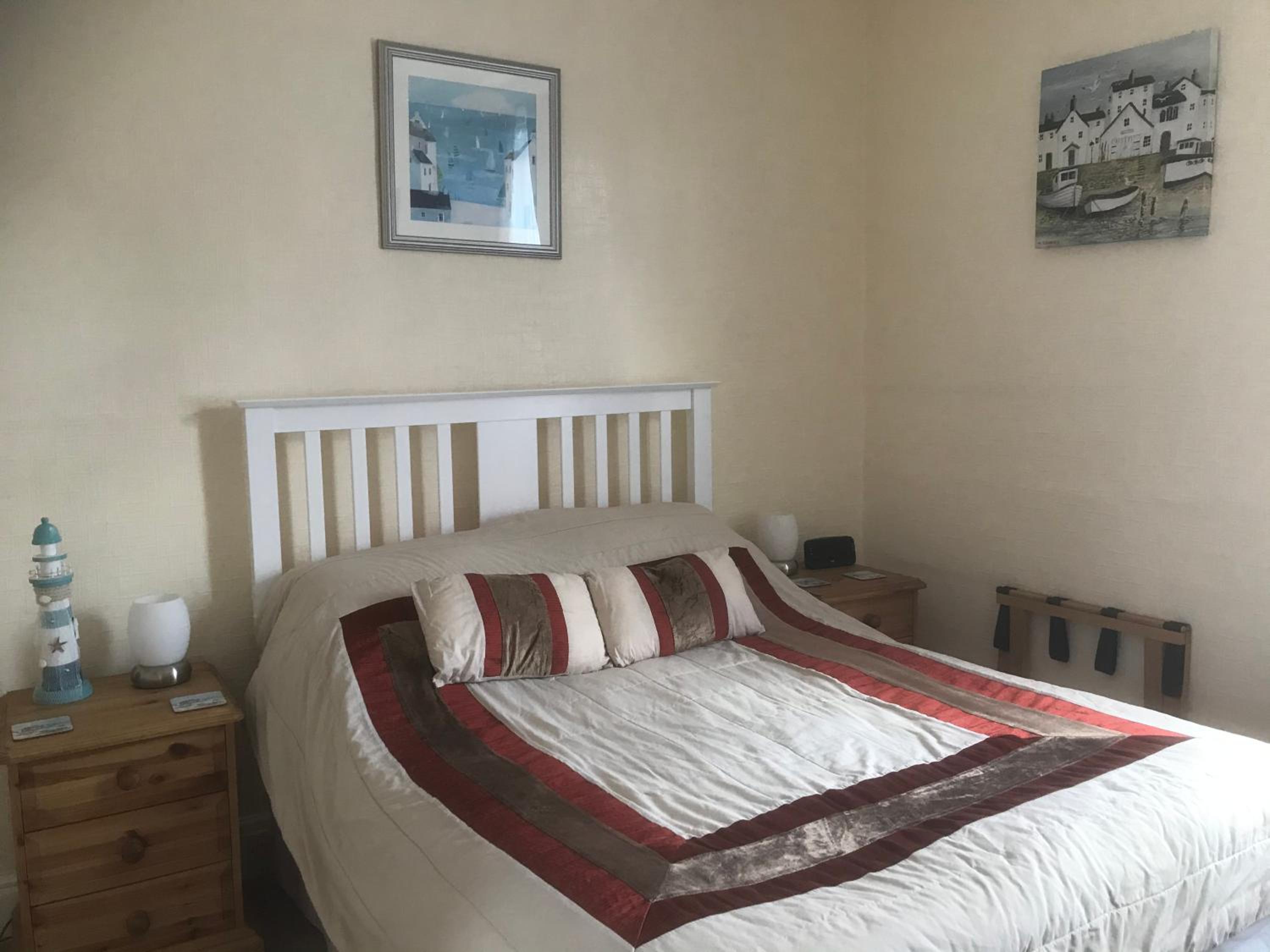 Dolphin Guesthouse