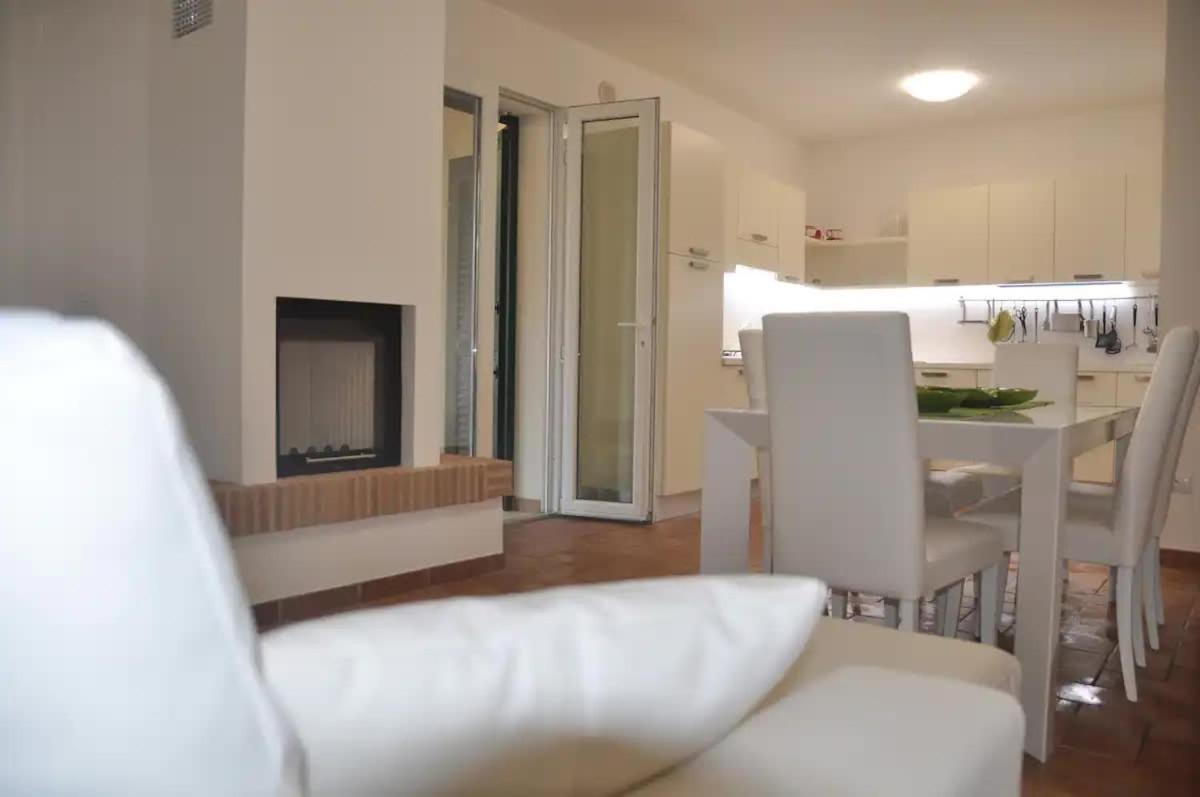 Photo 111