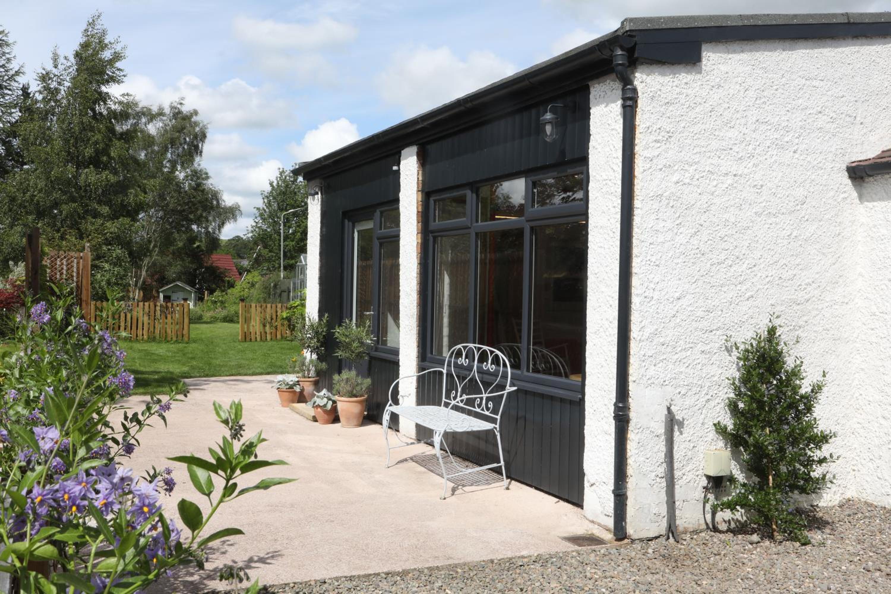 Garden Studio in Biggar view 5