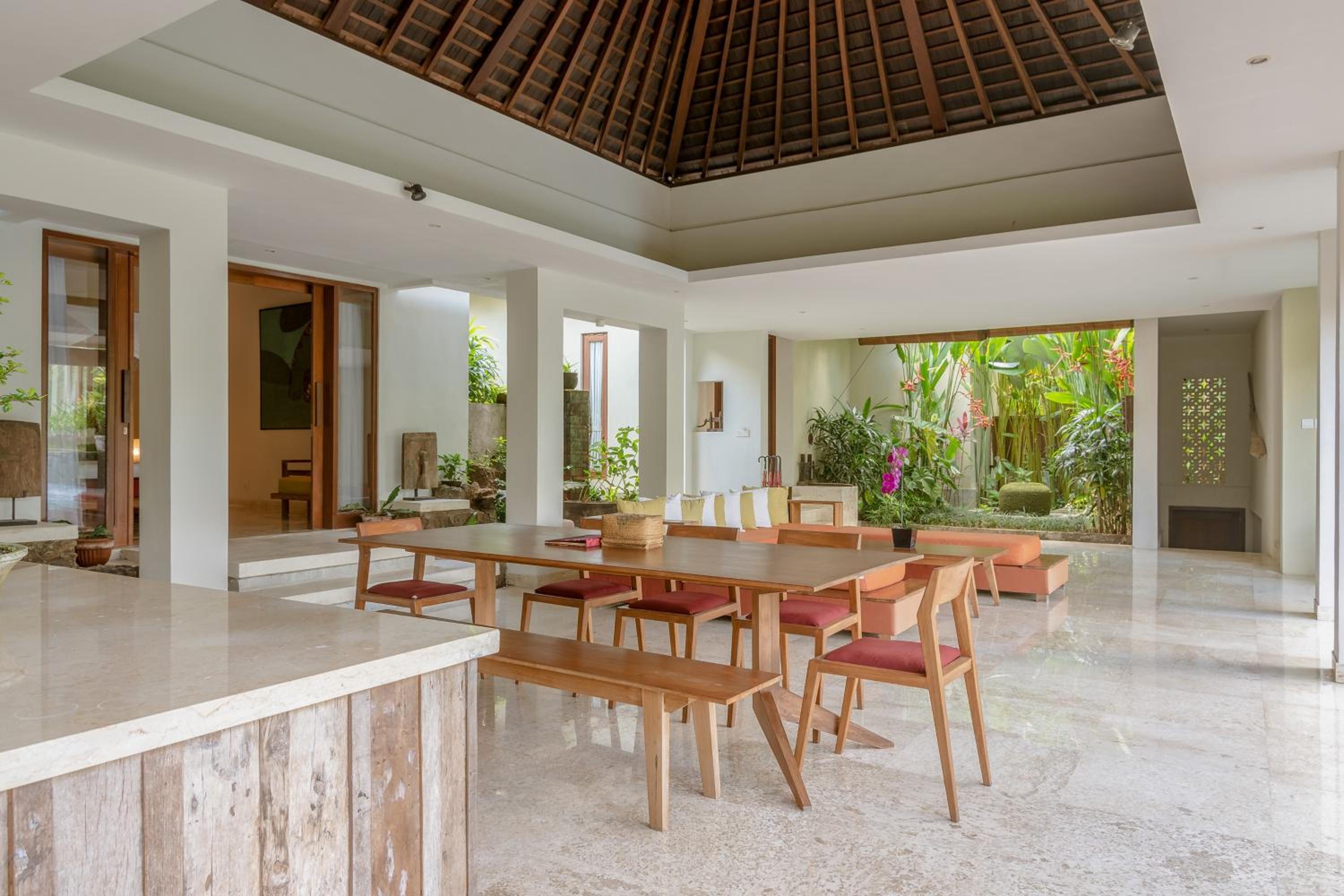 Puri Sebali Resort