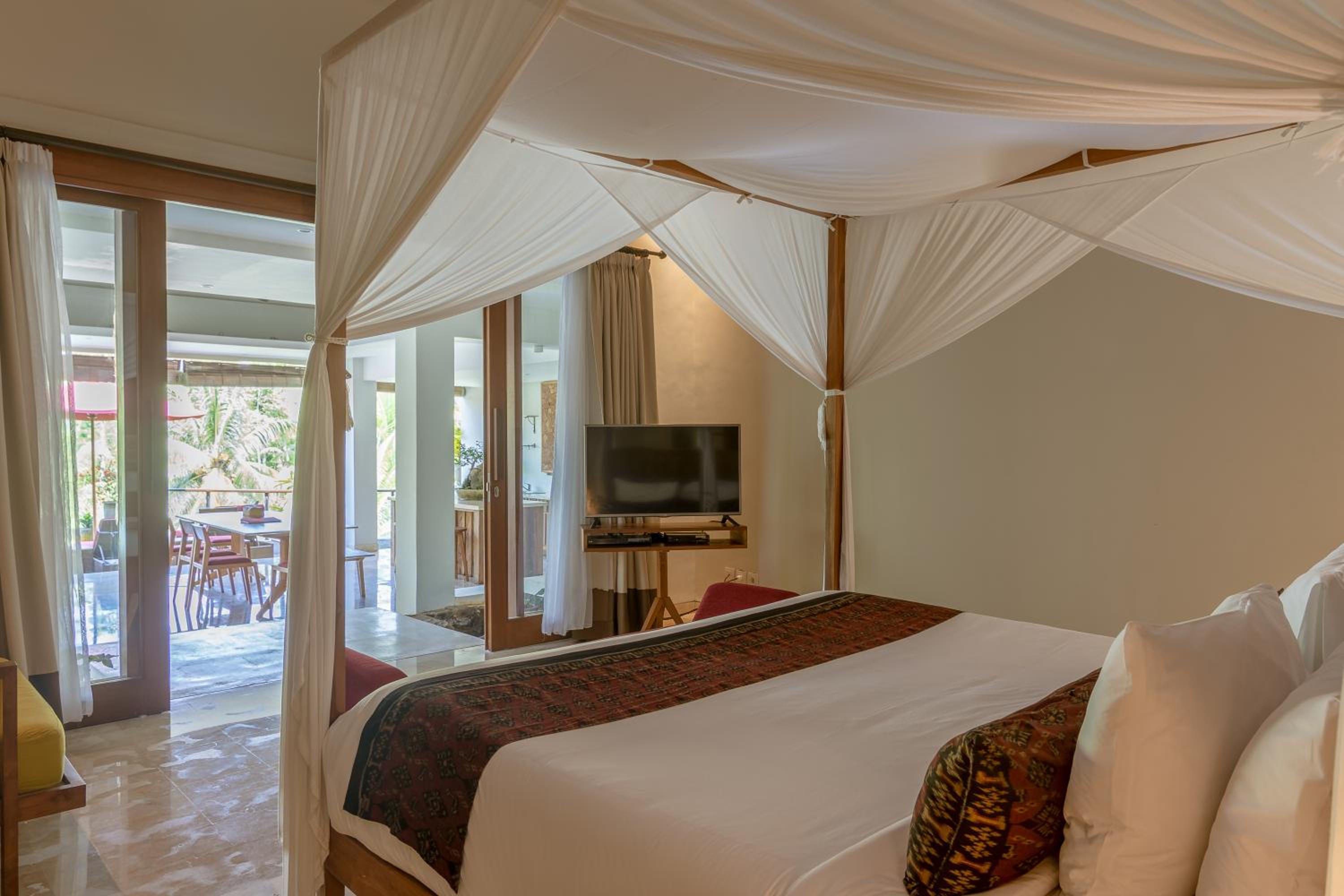 Puri Sebali Resort