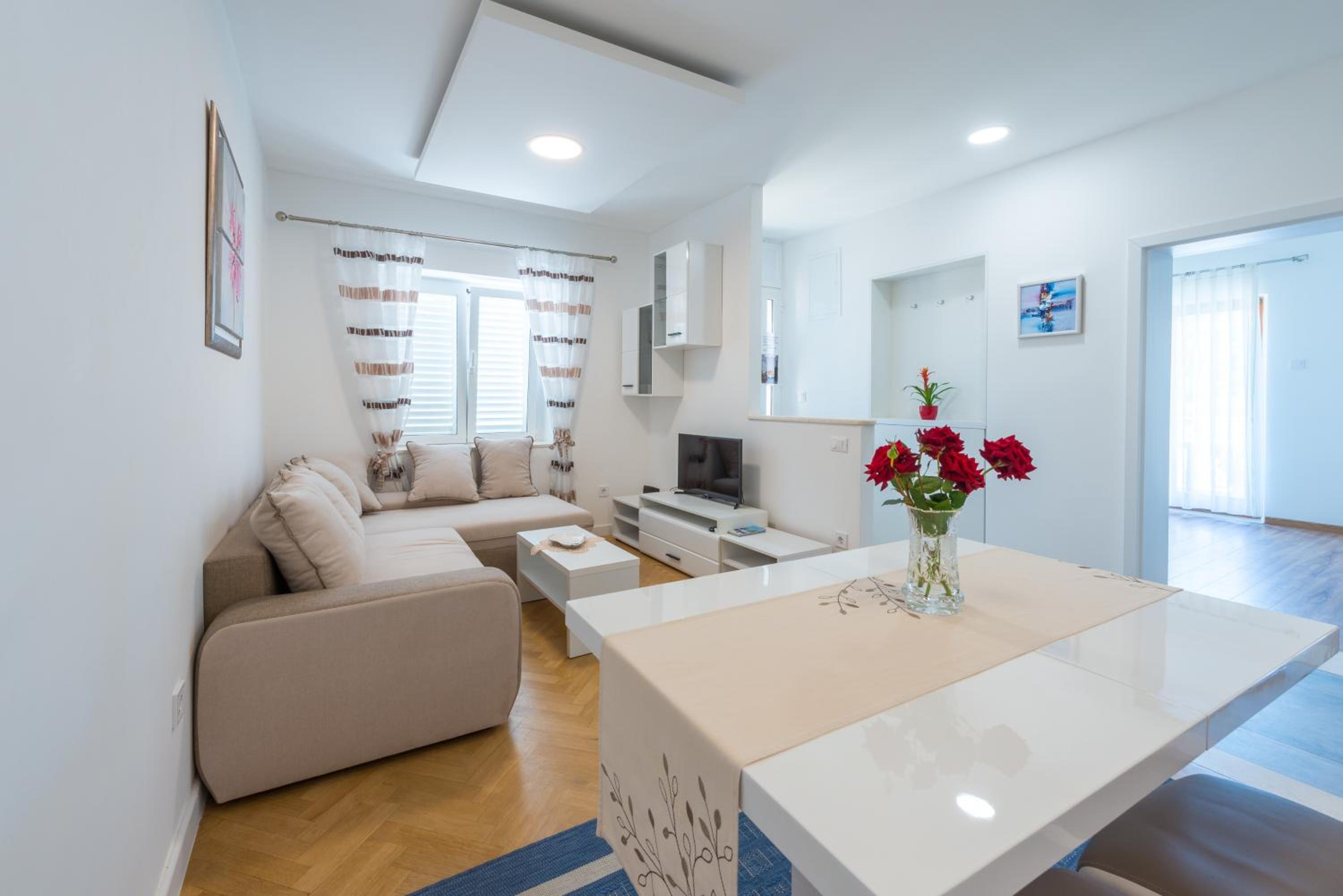 Apartments Lucija