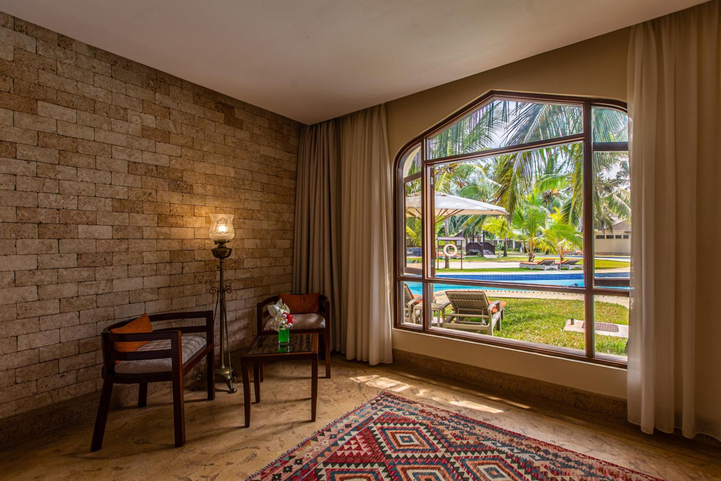 Silver Palm Spa & Resort