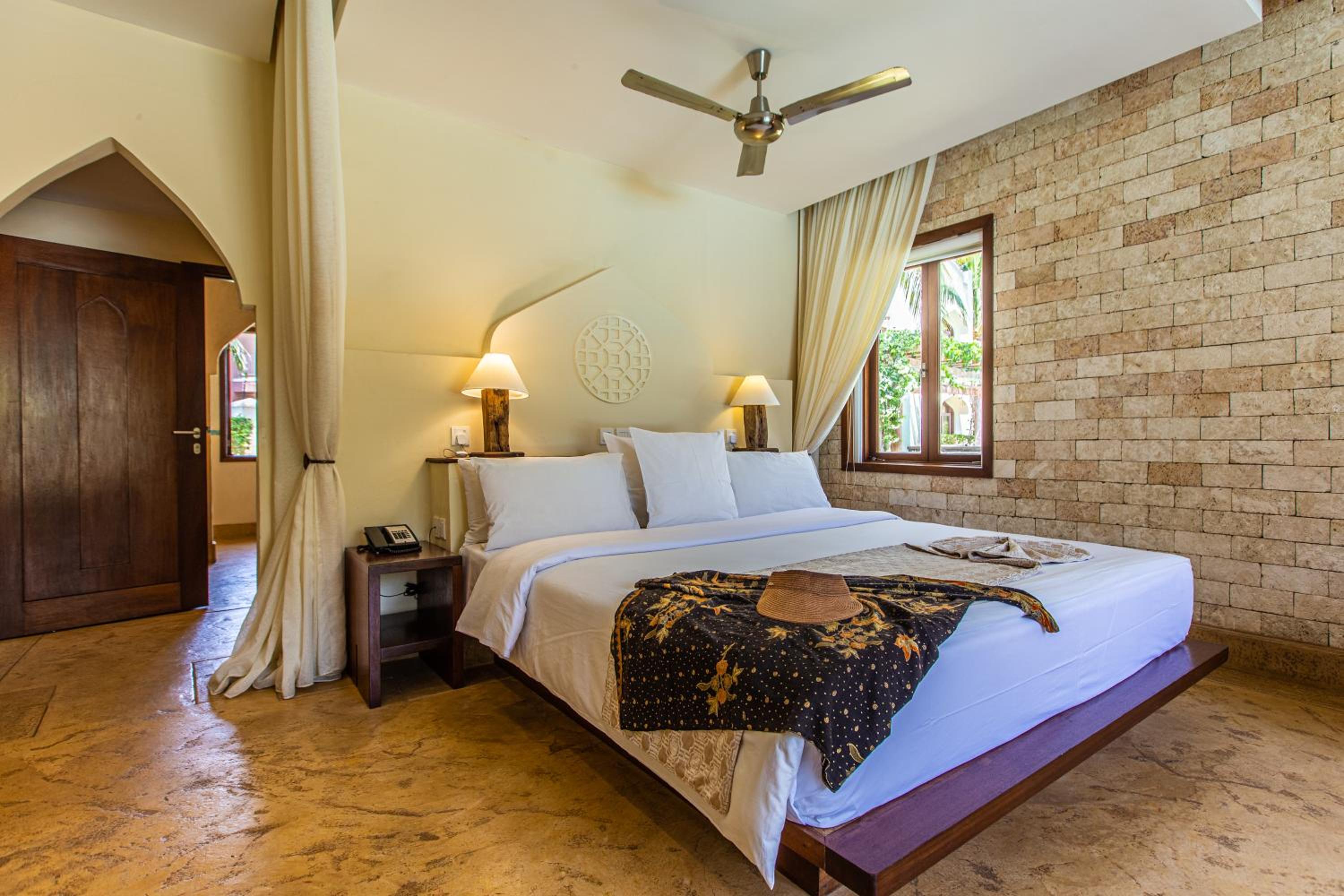 Silver Palm Spa & Resort