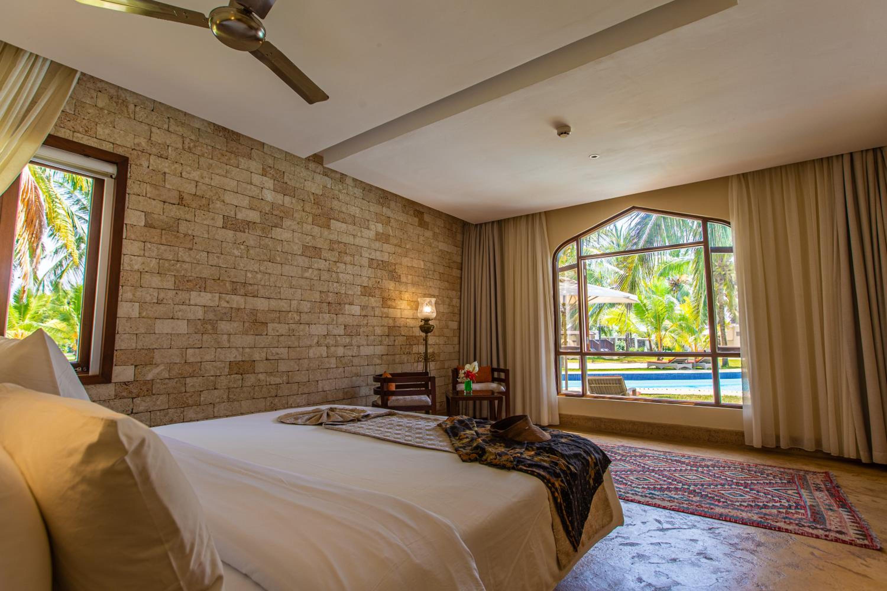 Silver Palm Spa & Resort