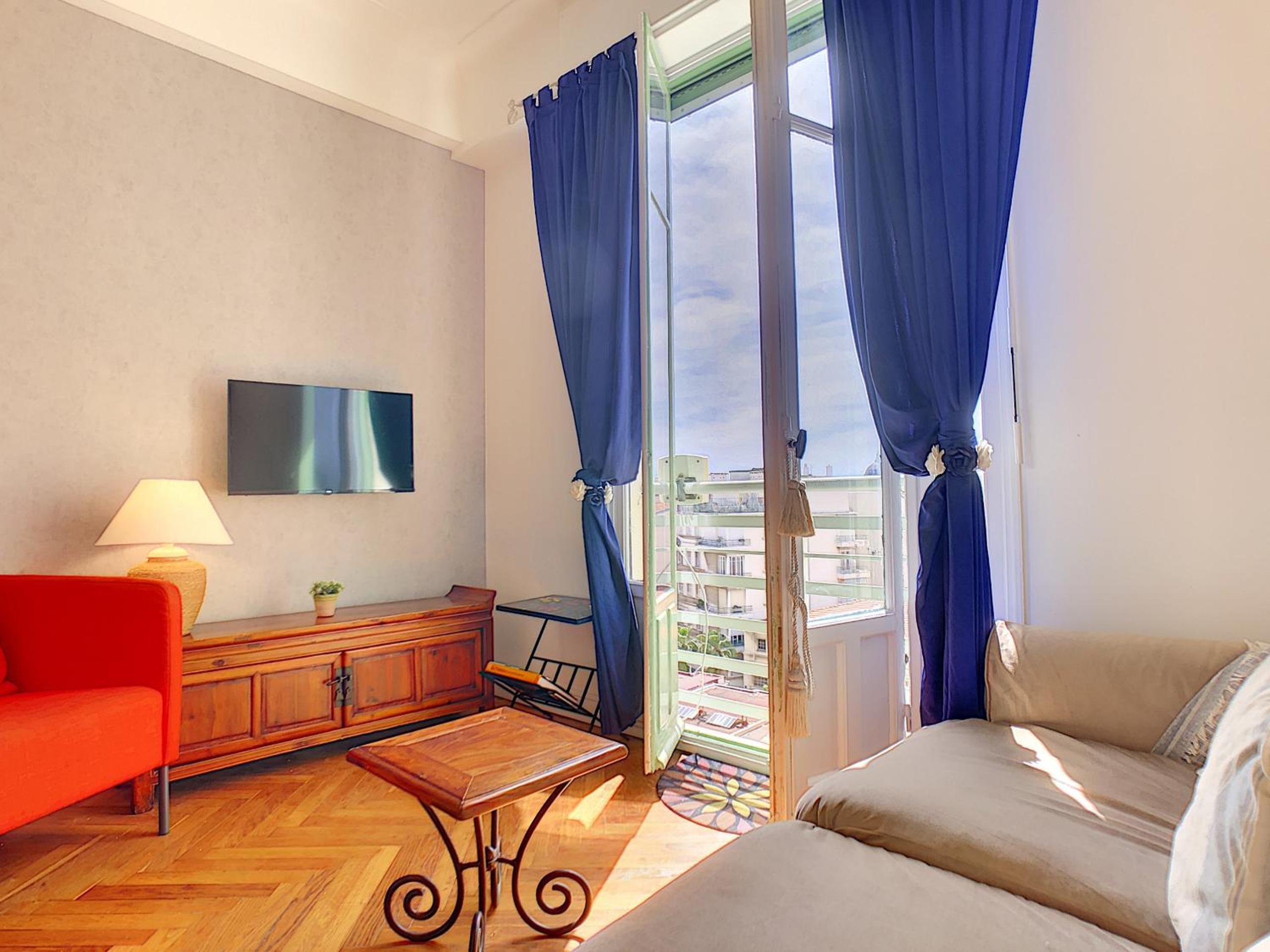 Nestor&Jeeves - HAPPINESS BEACH - Central - Close sea - Top floor photo 5