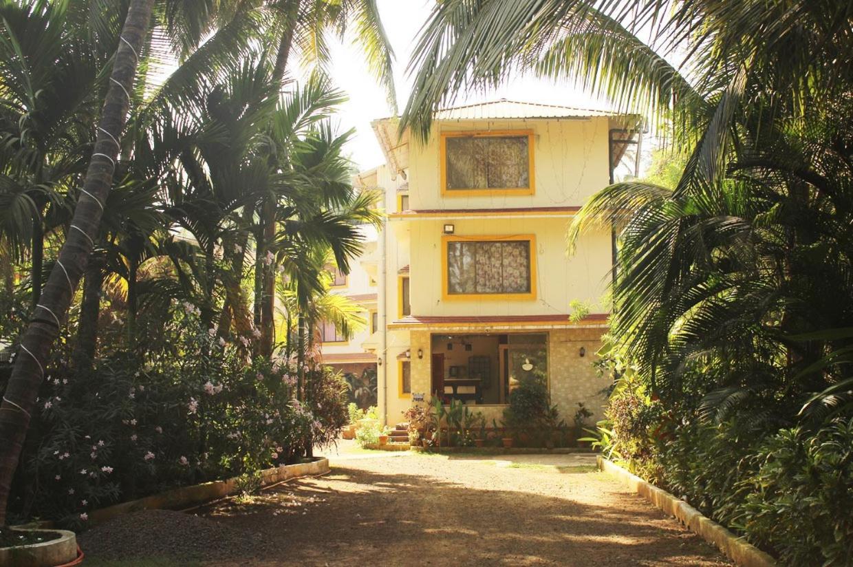 Beach Cottage Alibaug near beach view 2