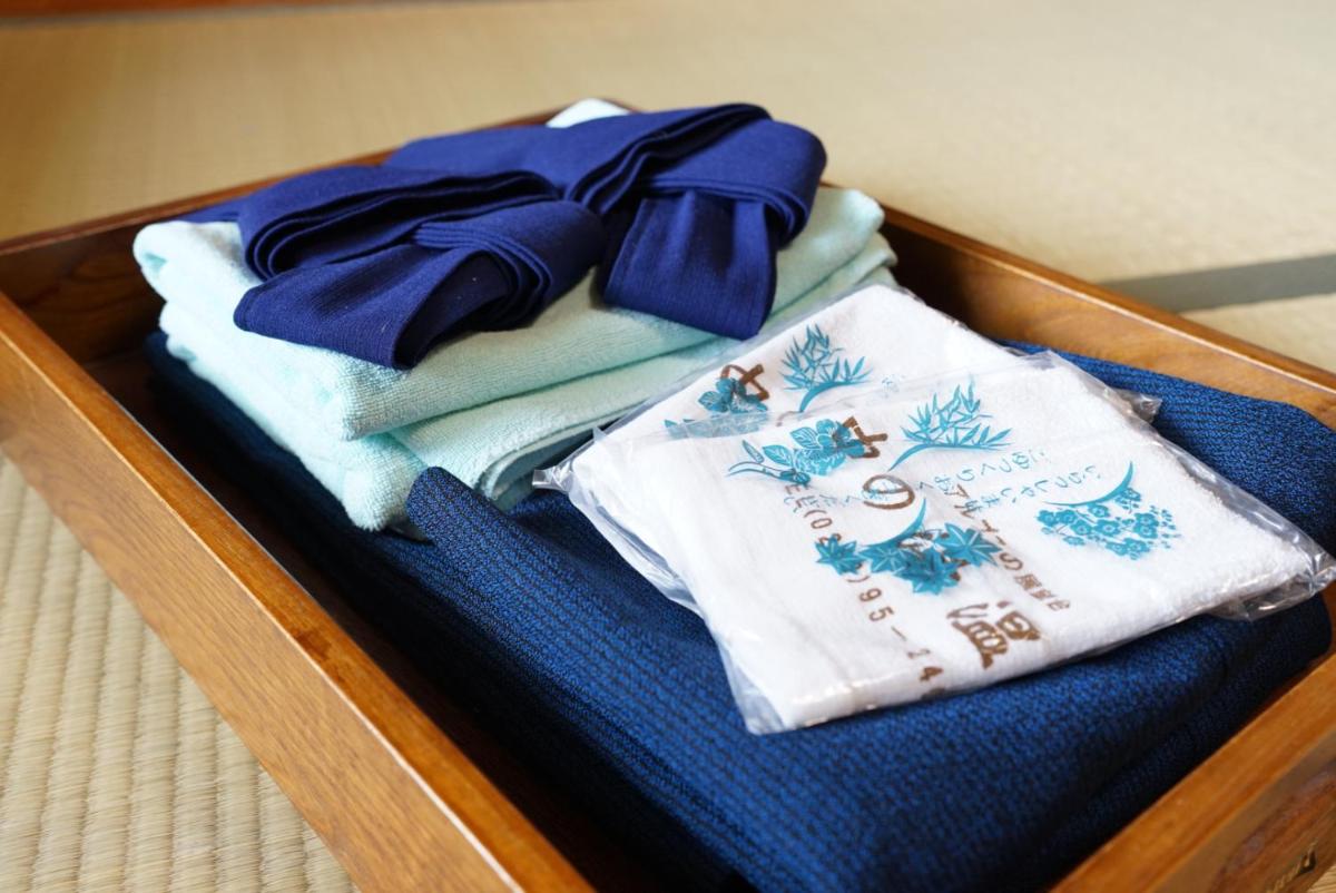 Nakanoyu Onsen Ryokan