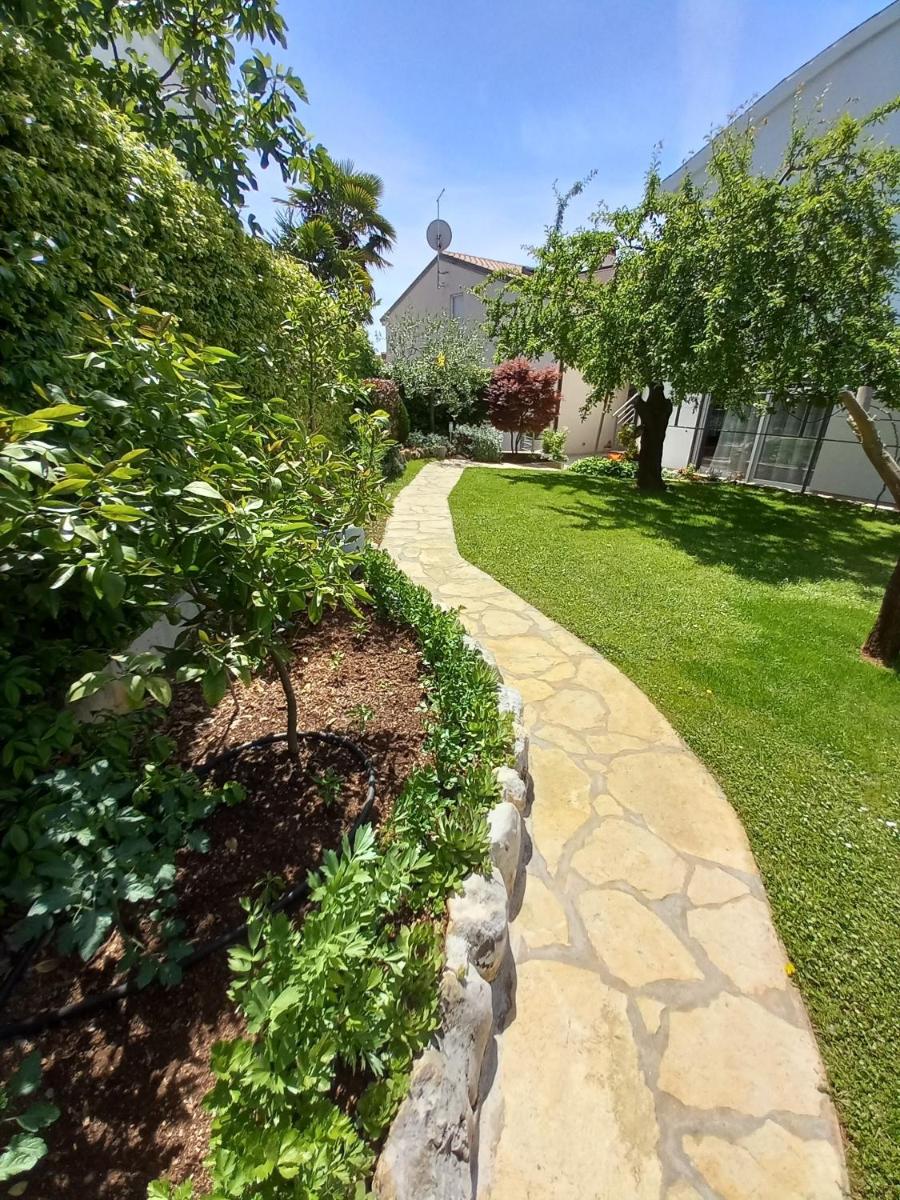 Photo 26