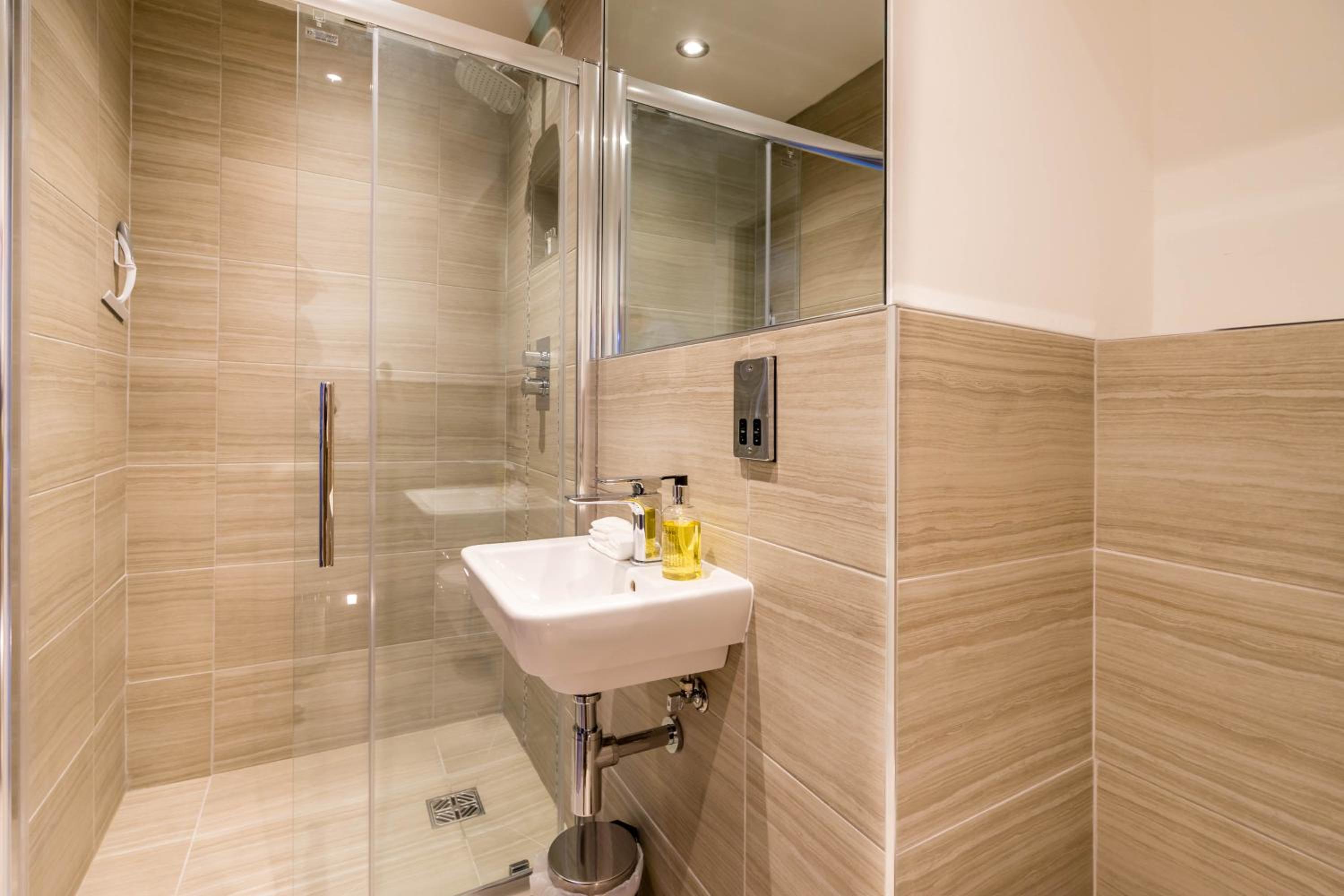 56 Cocoa Suites (parking included) photo 5