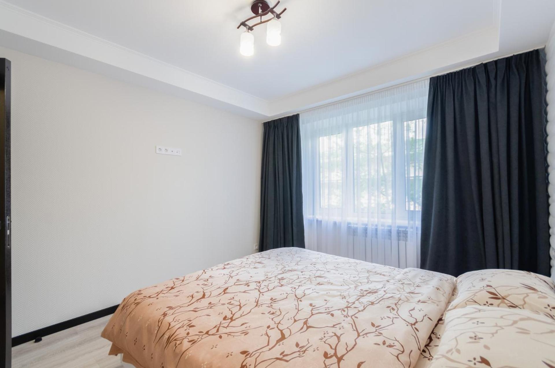ARTAL Apartment on Obolonsky avenue 16 view 2