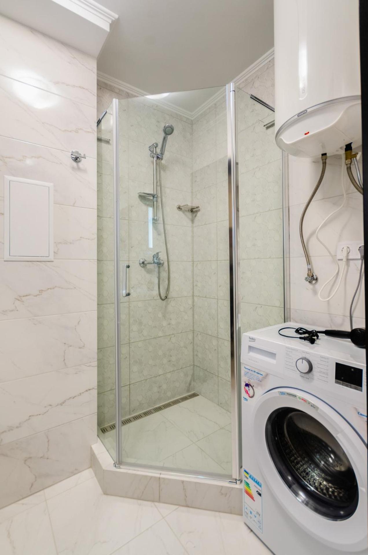 ARTAL Apartment on Obolonsky avenue 16 view 4