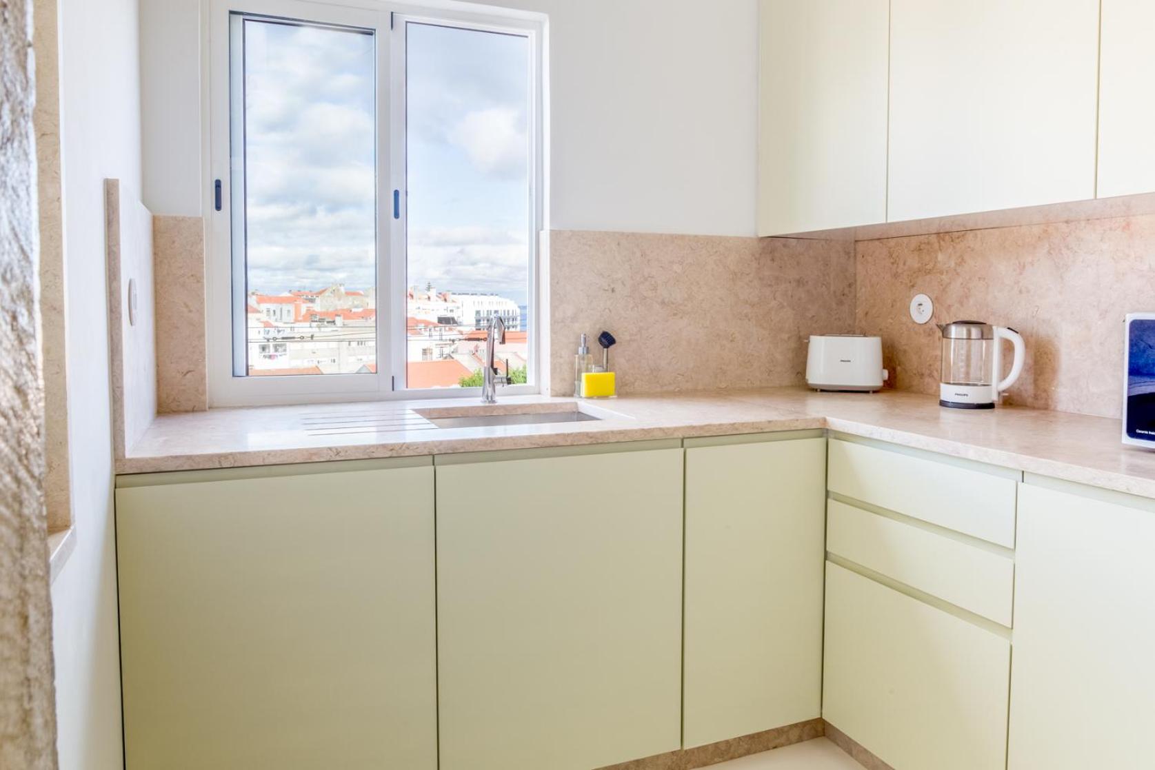 Amazing Lisboa! Views & Style in Historical Graça view 2