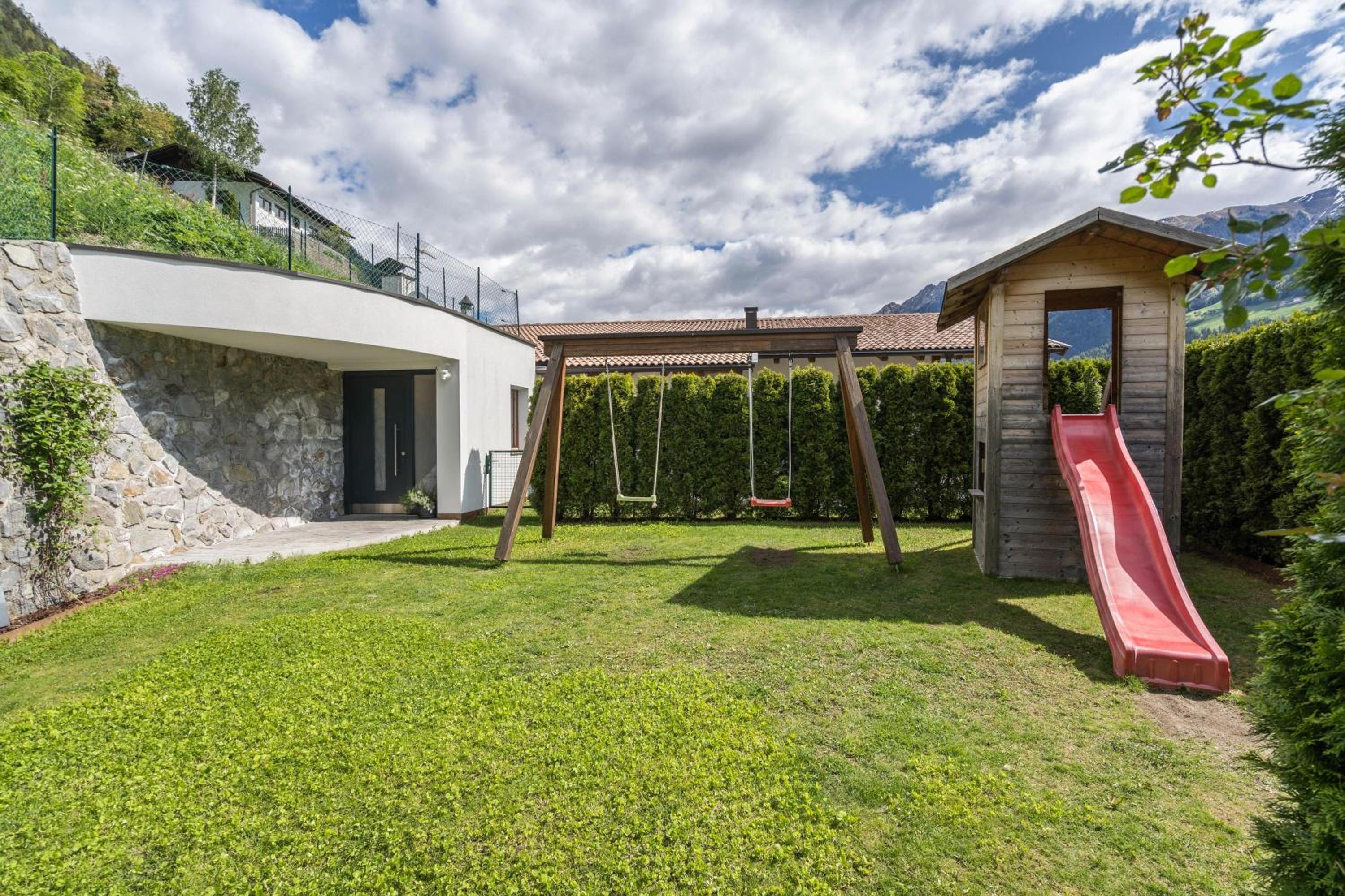 Pfandlerhof Ferienwohnung Grün view 3