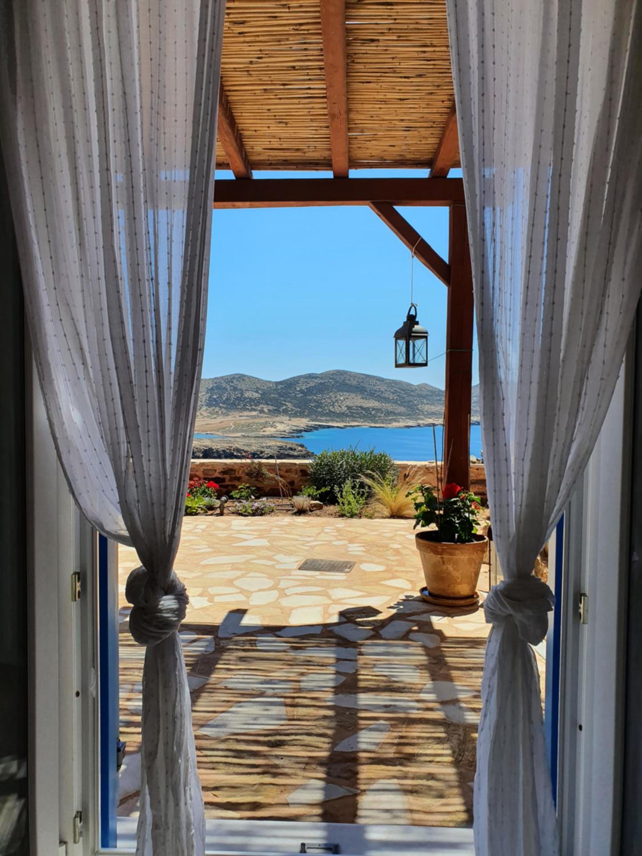 Antiparos Vibes