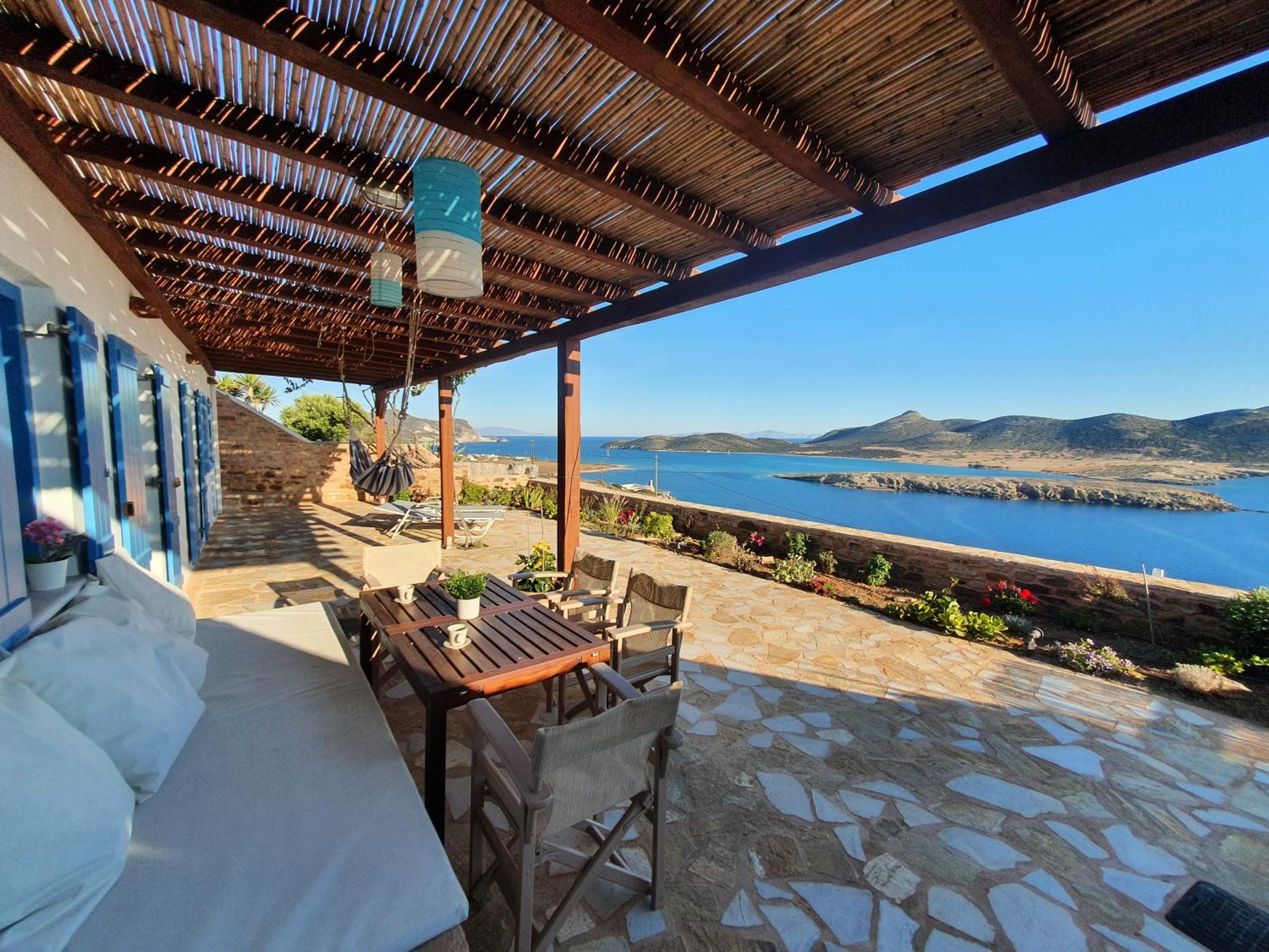 Antiparos Vibes