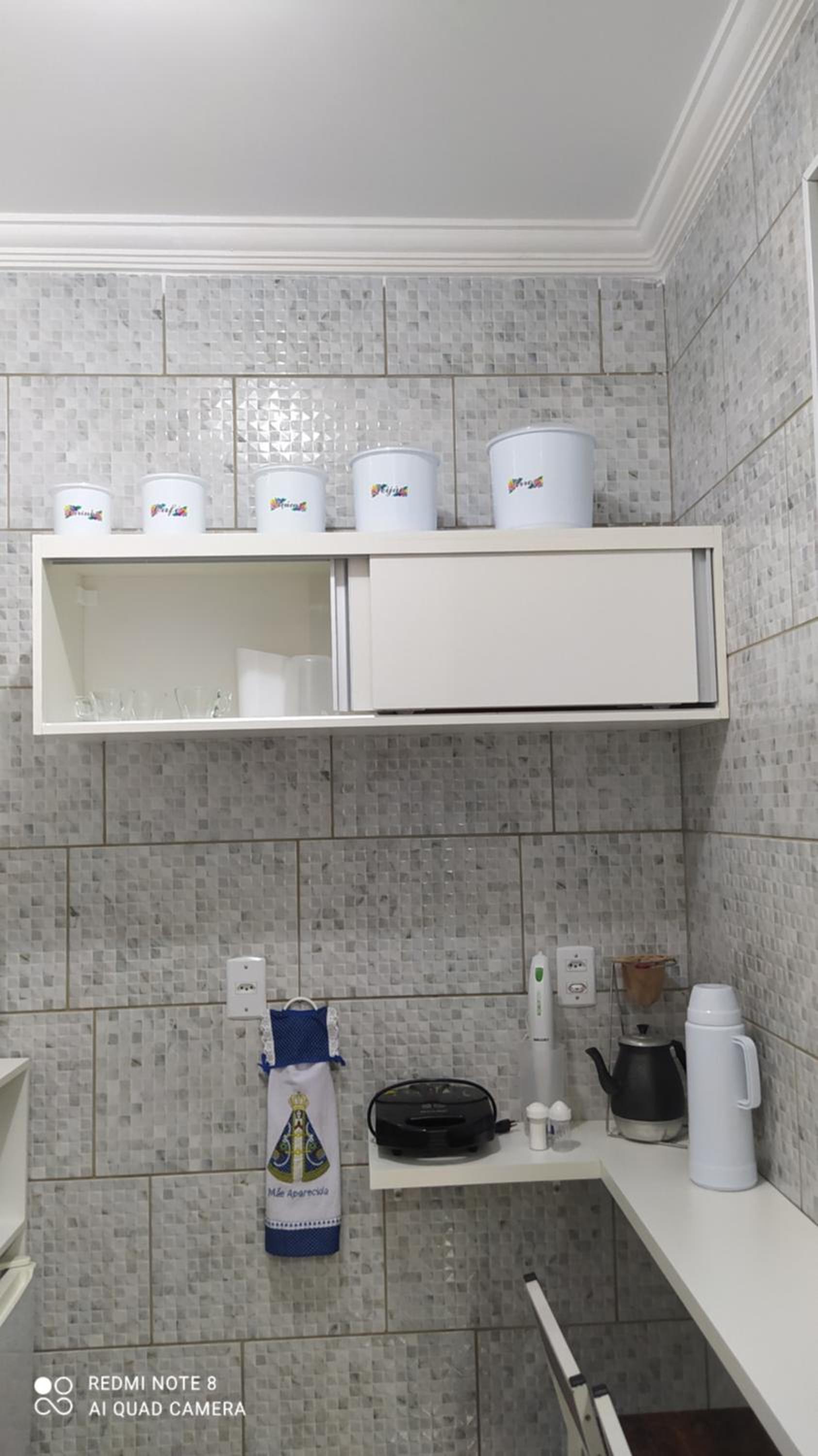Flat familiar com ar,wi fi,cozinha e garagem