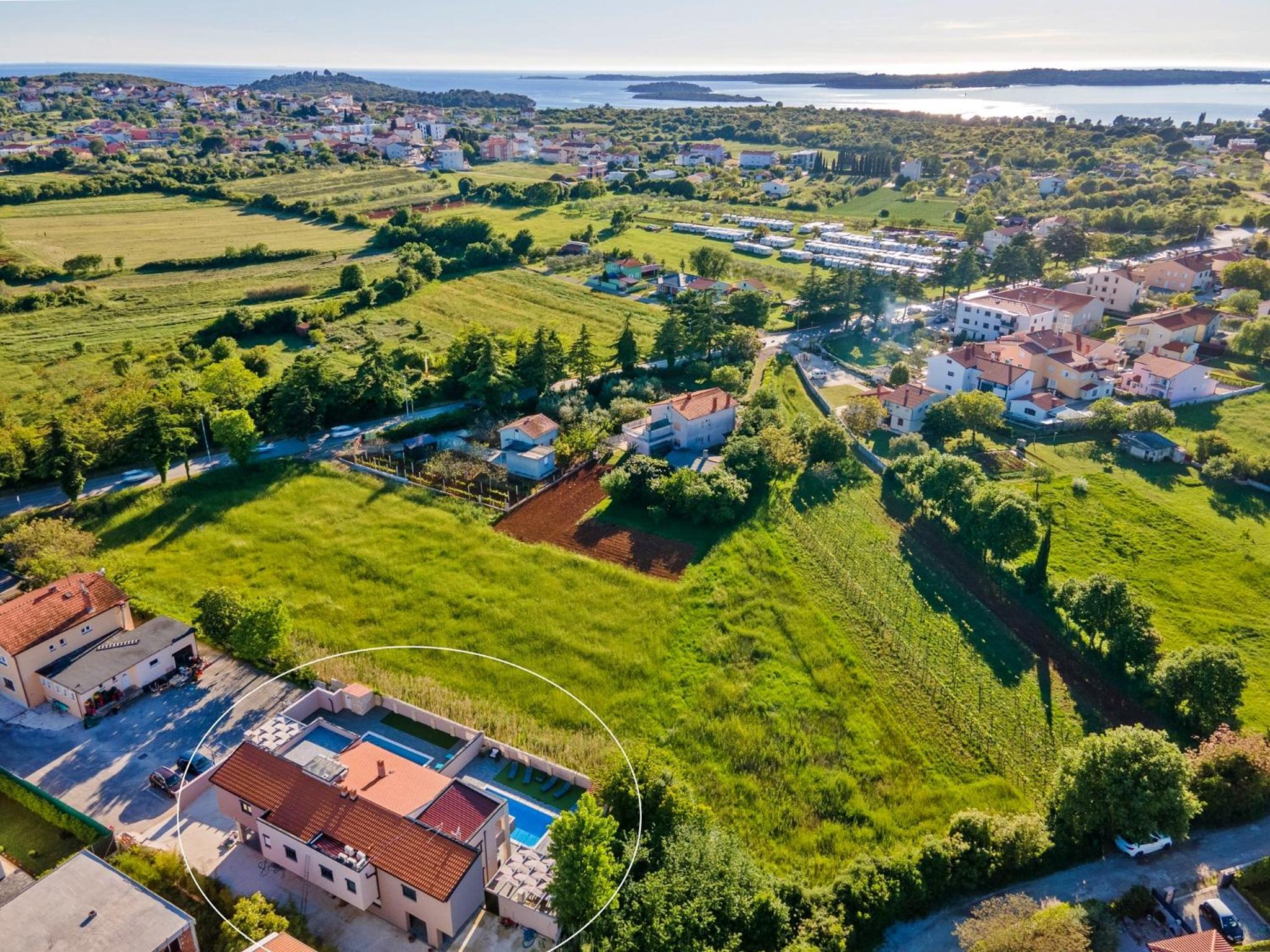 Hotel Villa Philippo and Villa Nika - Image 1