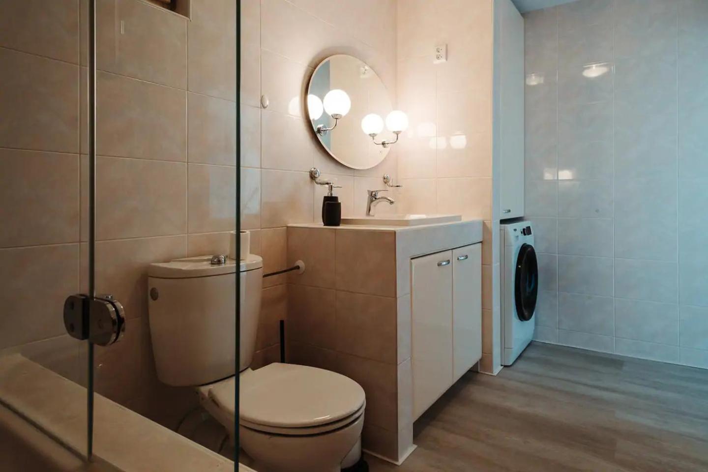 Photo 42