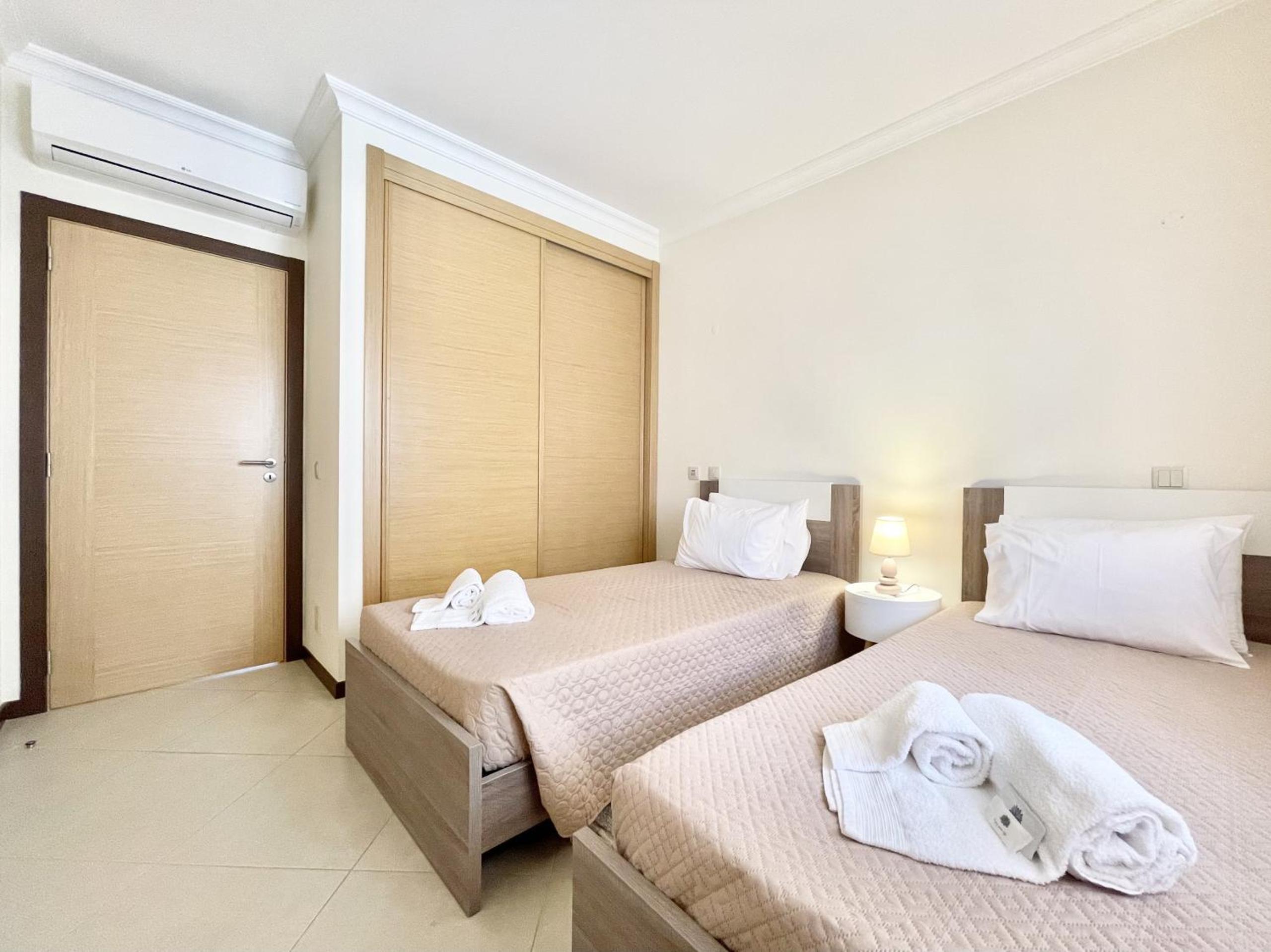 Miral 1 - Apartment 100m to the beach by HD PROPERTIES - Quarteira view 5