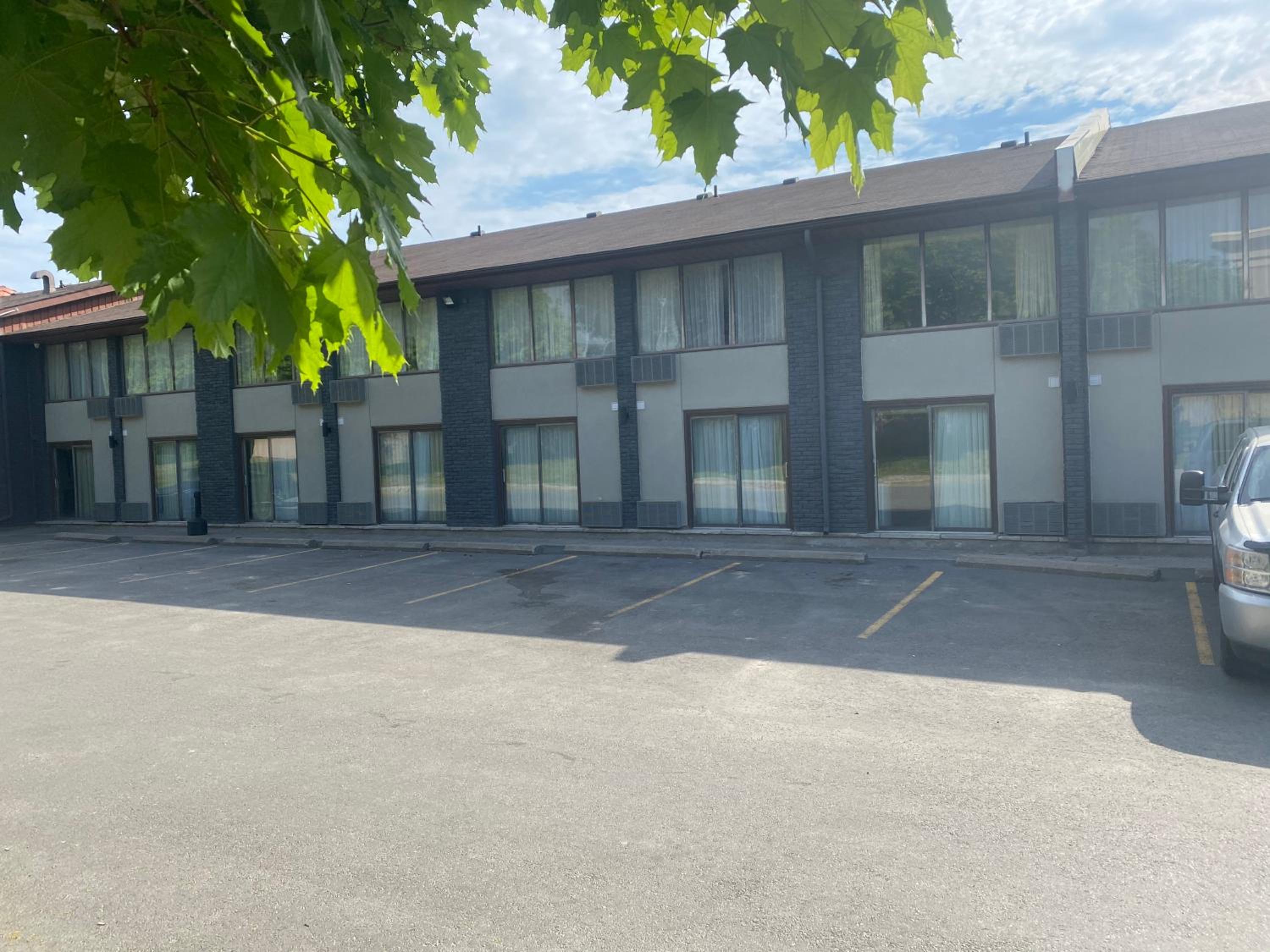Peterborough Vacations - Quality Inn - Property Image 26