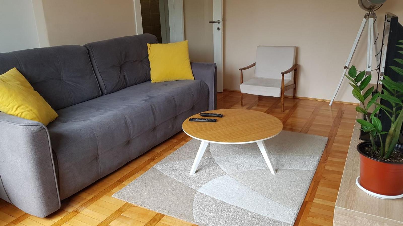 Apartman No.5 view 4