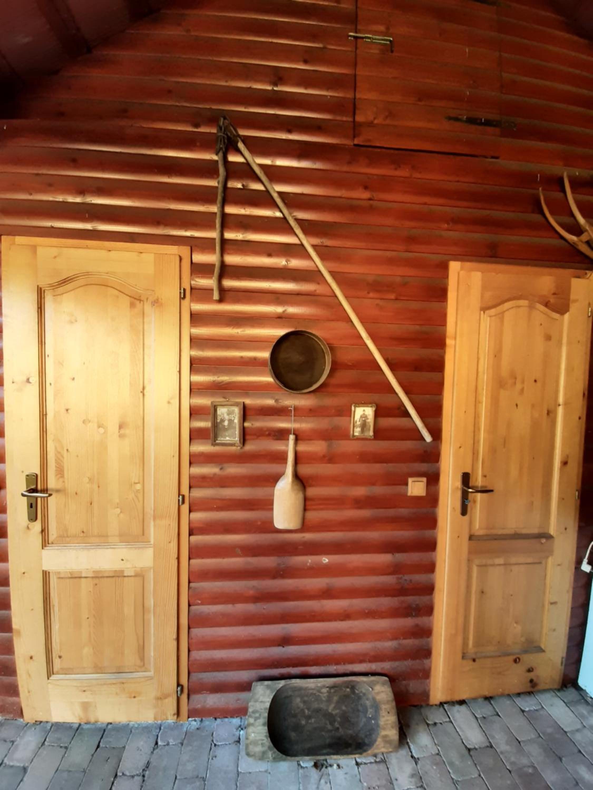 Photo 8