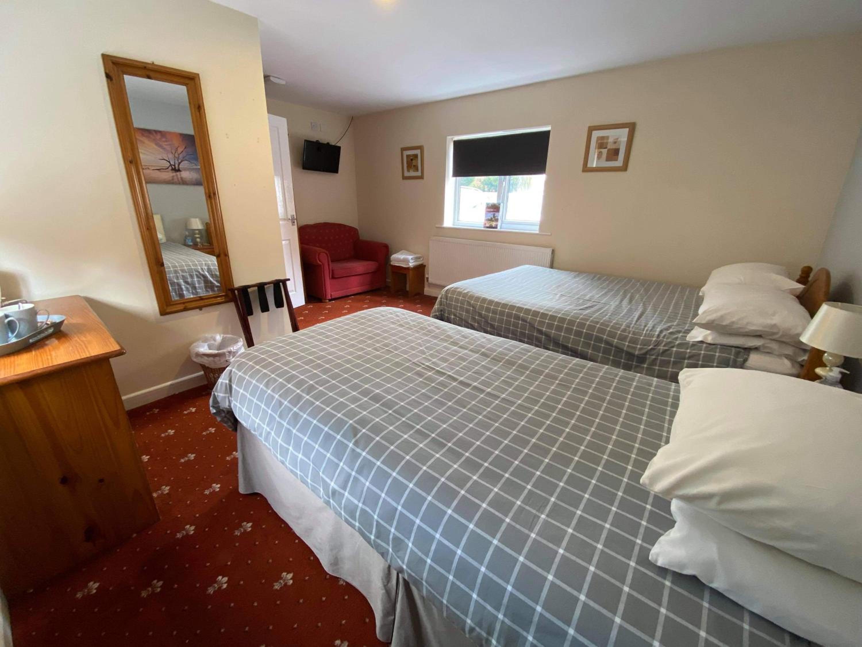 The Plough Inn Wigston view 5