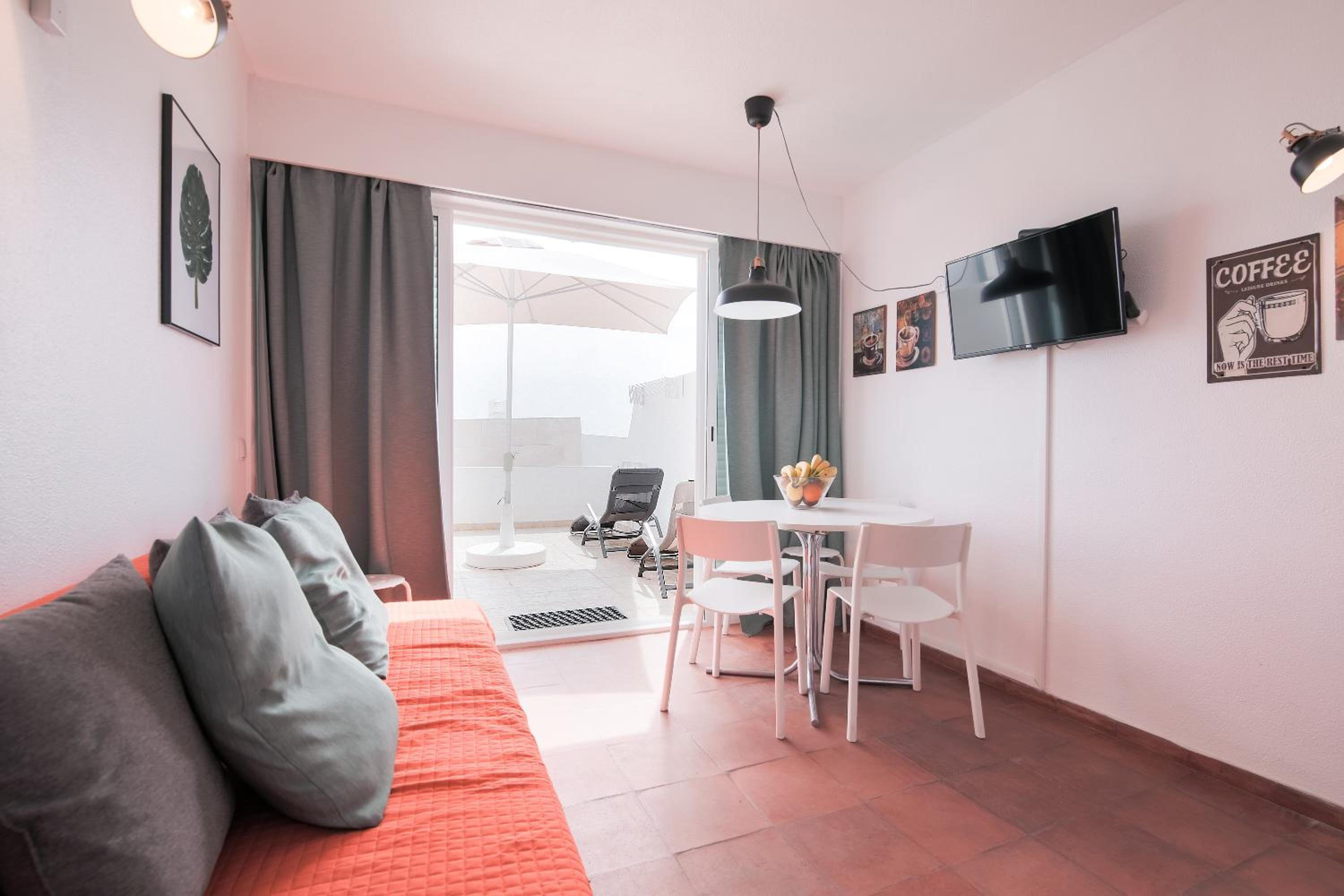 Amazing Sesimbra Duplex by the beach view 3