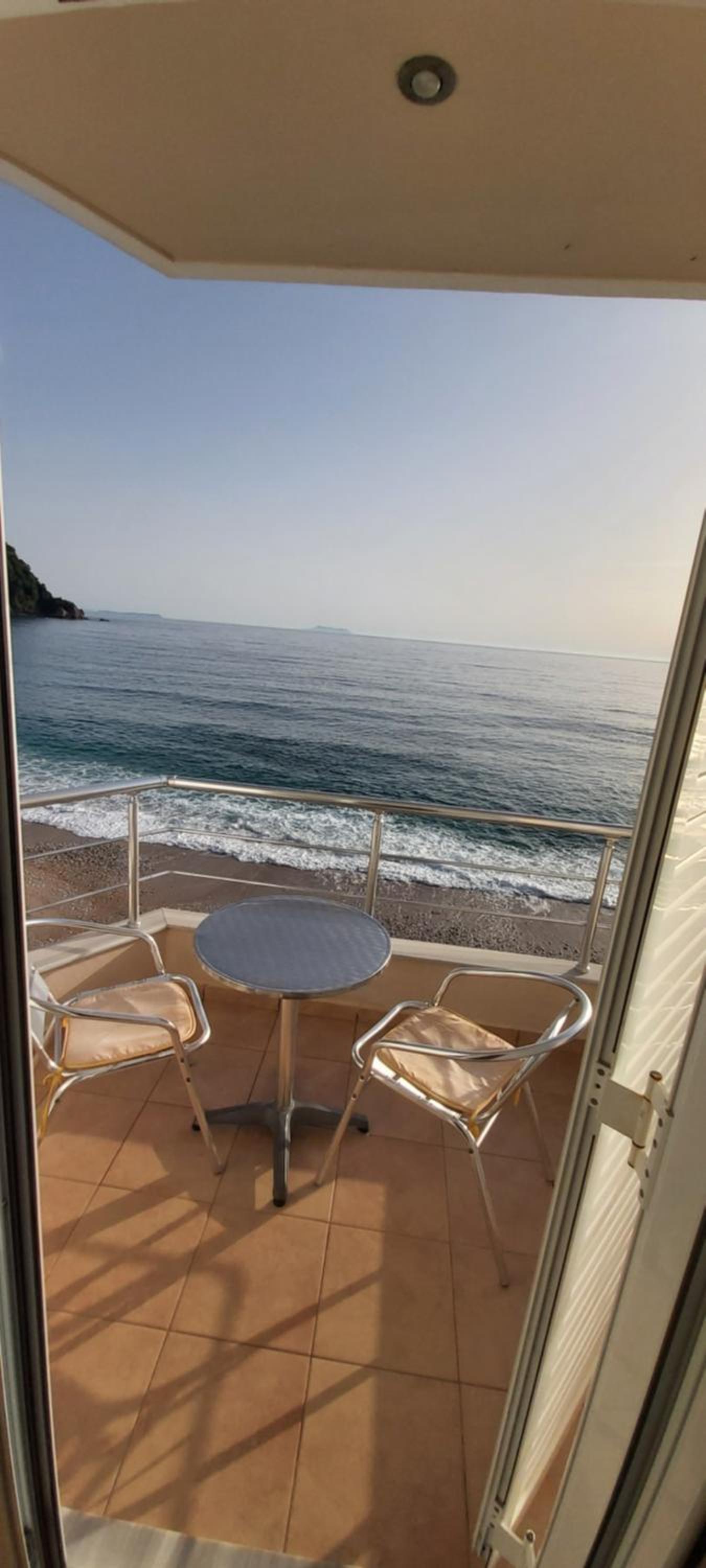 Magic Ionian Apartments & Rooms