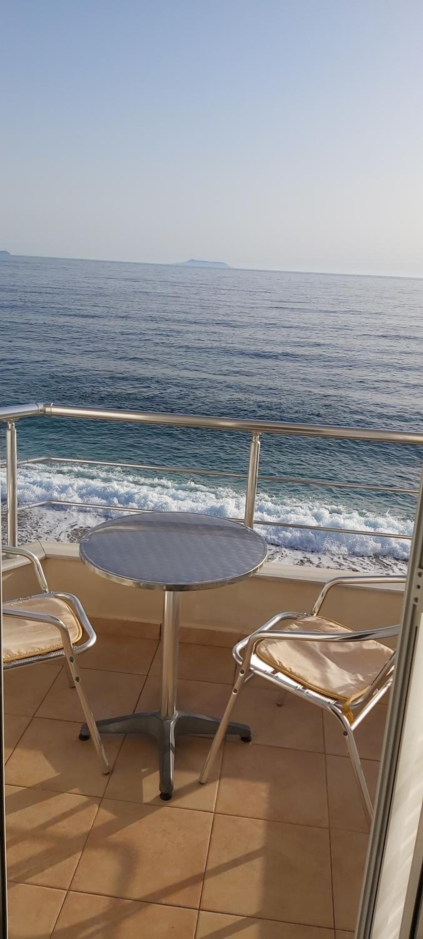 Magic Ionian Apartments & Rooms