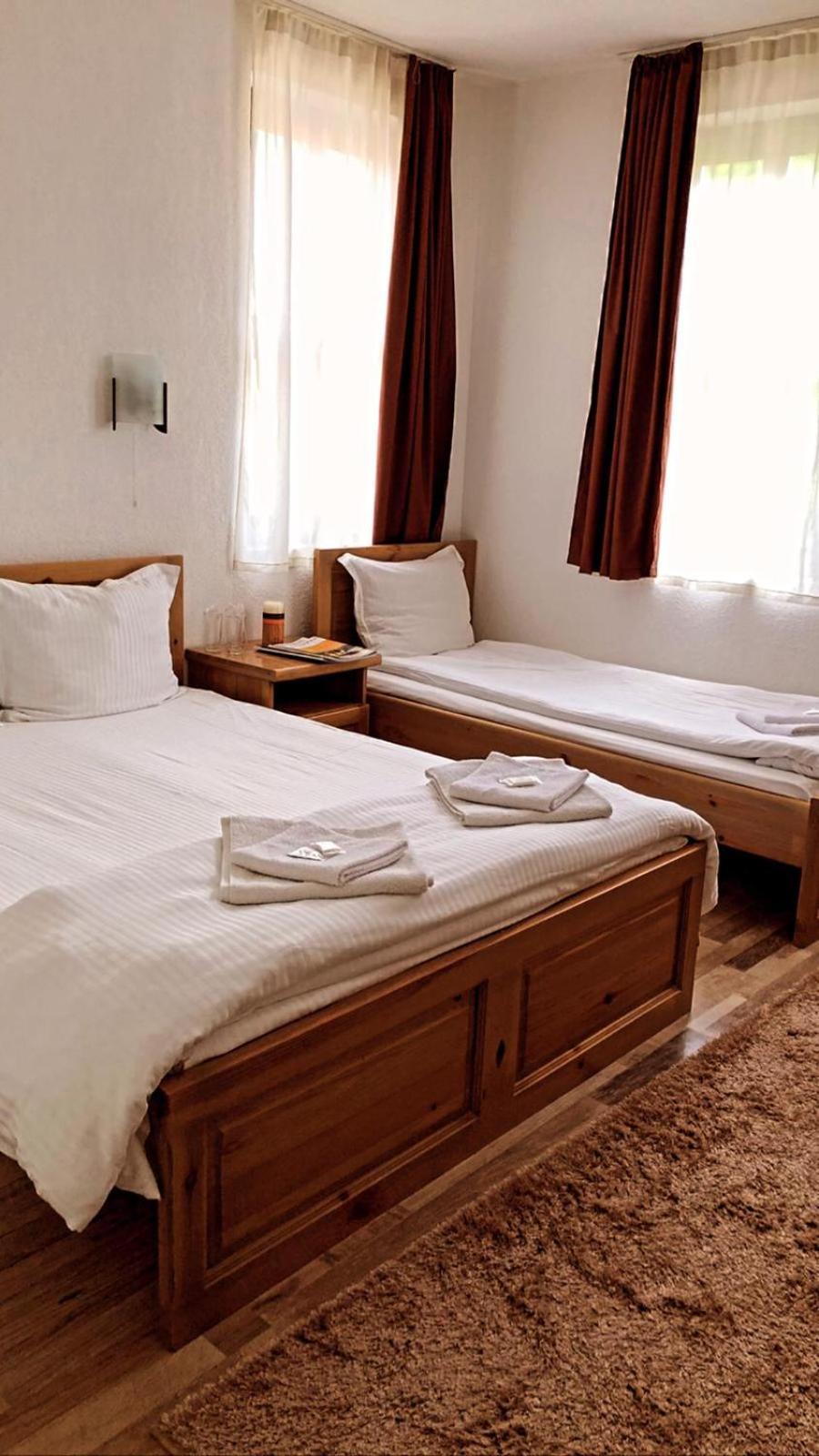 Guesthouse White Margarit
