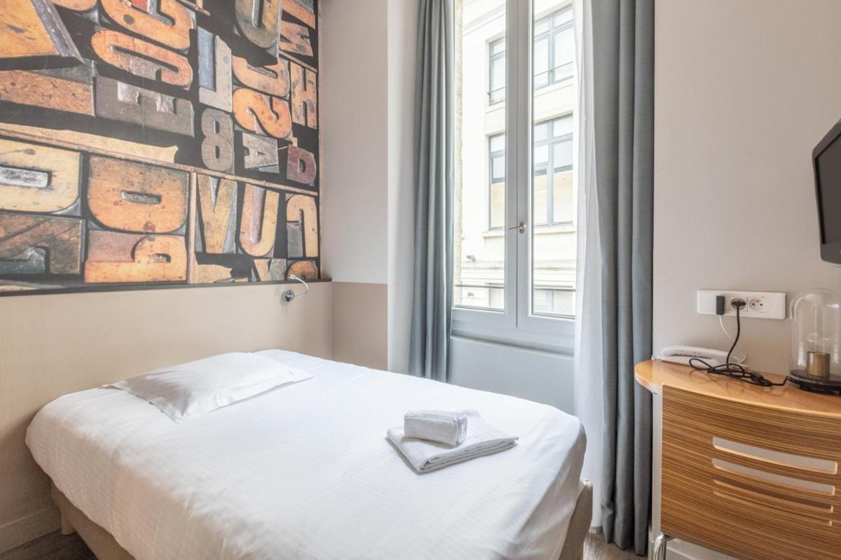 Bordeaux Vacations - Urban Style Bordeaux Centre Hotel de la Presse - Property Image 12