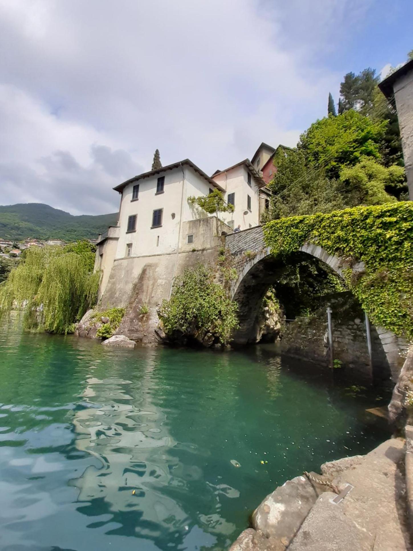 Casa con vista lago a Nesso view 3