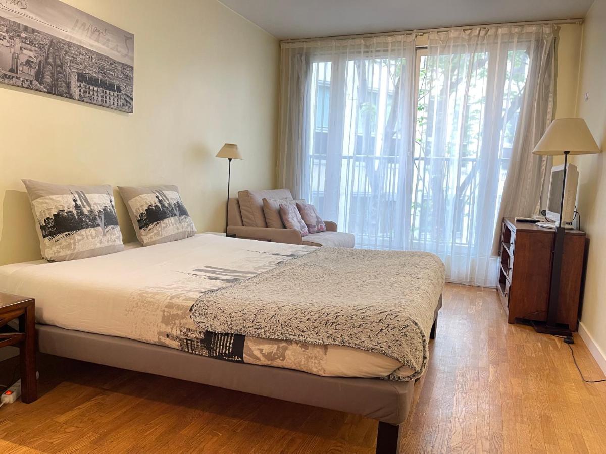 Champs Elysees Flat