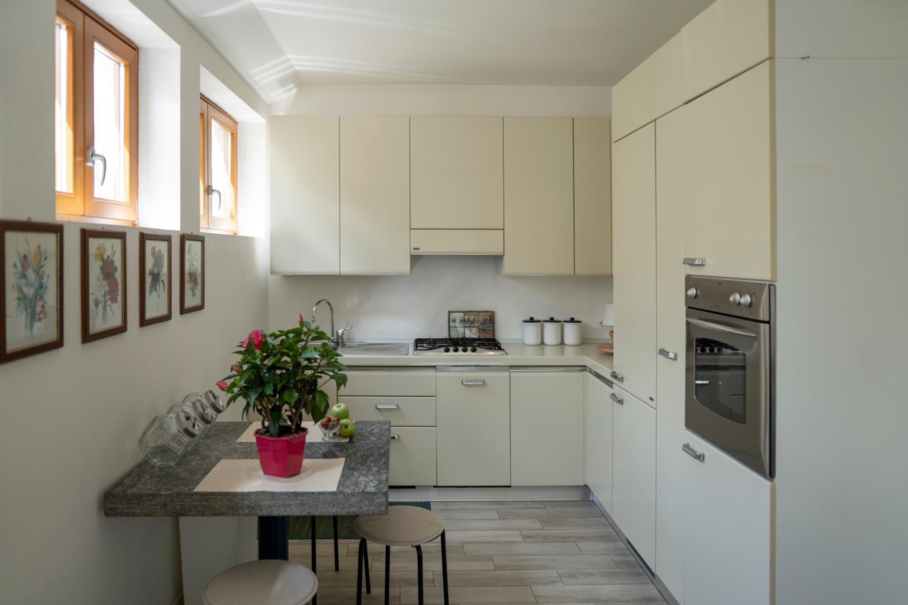 LUISE HOME