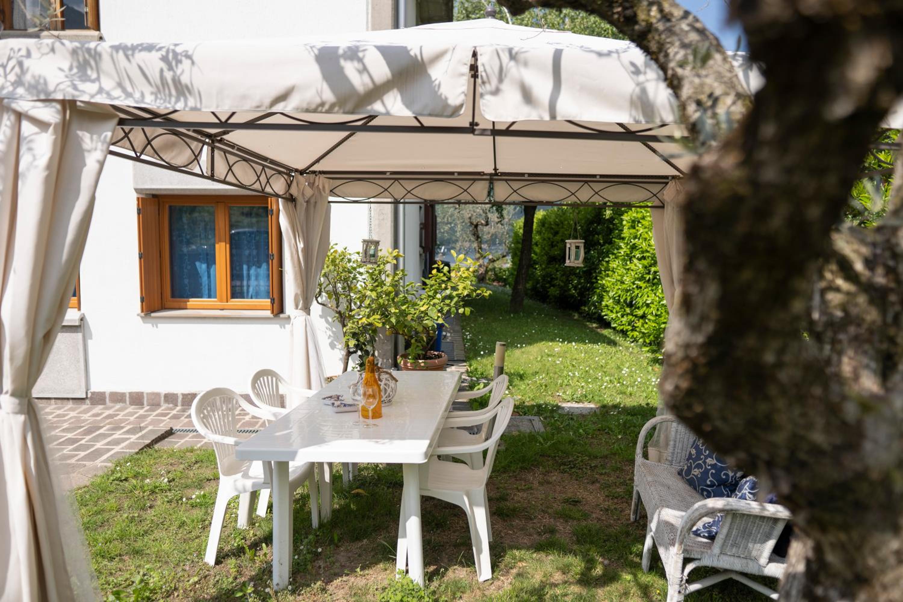 LUISE HOME