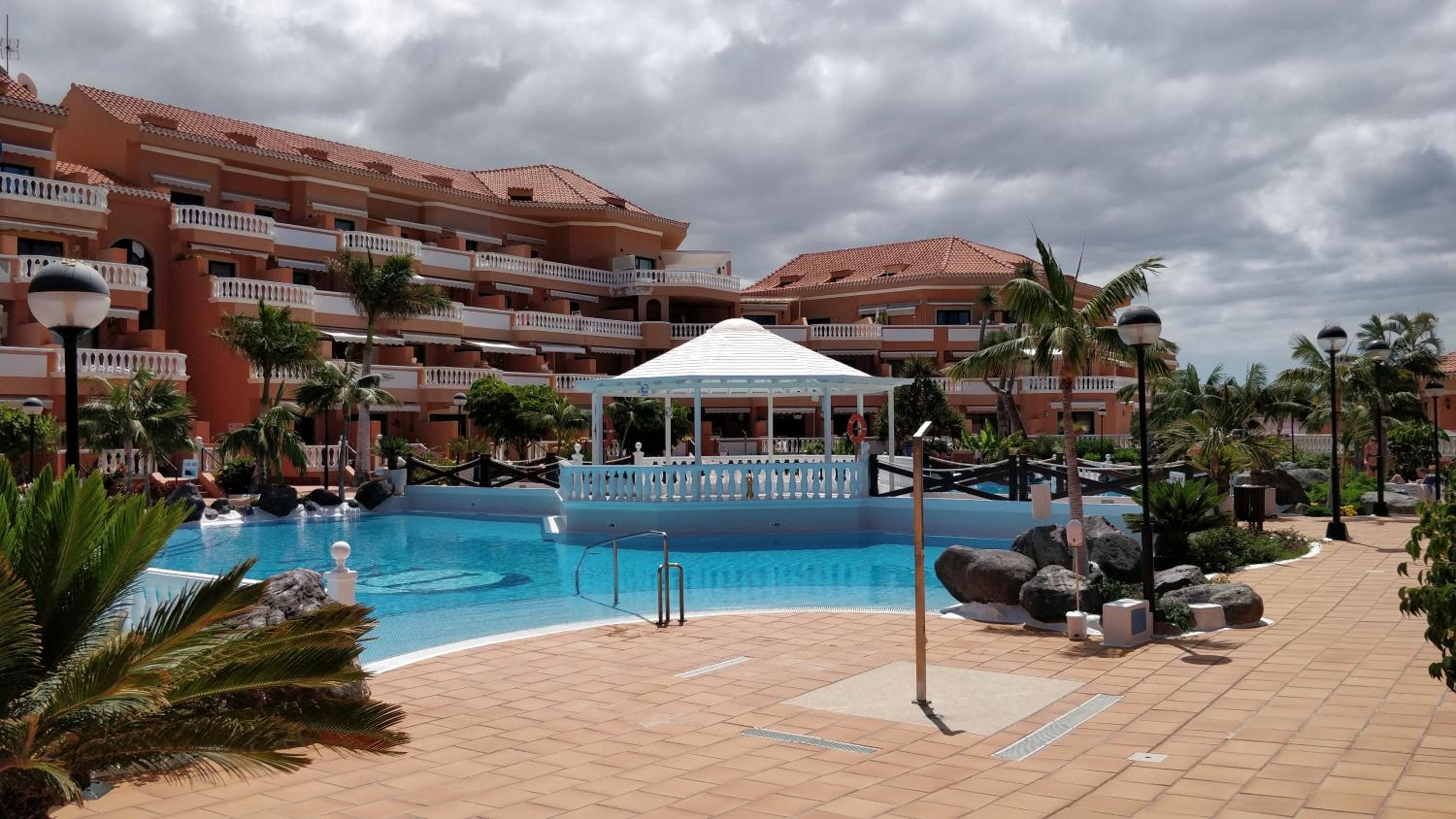 Golden Mile Seaview Royal Garden