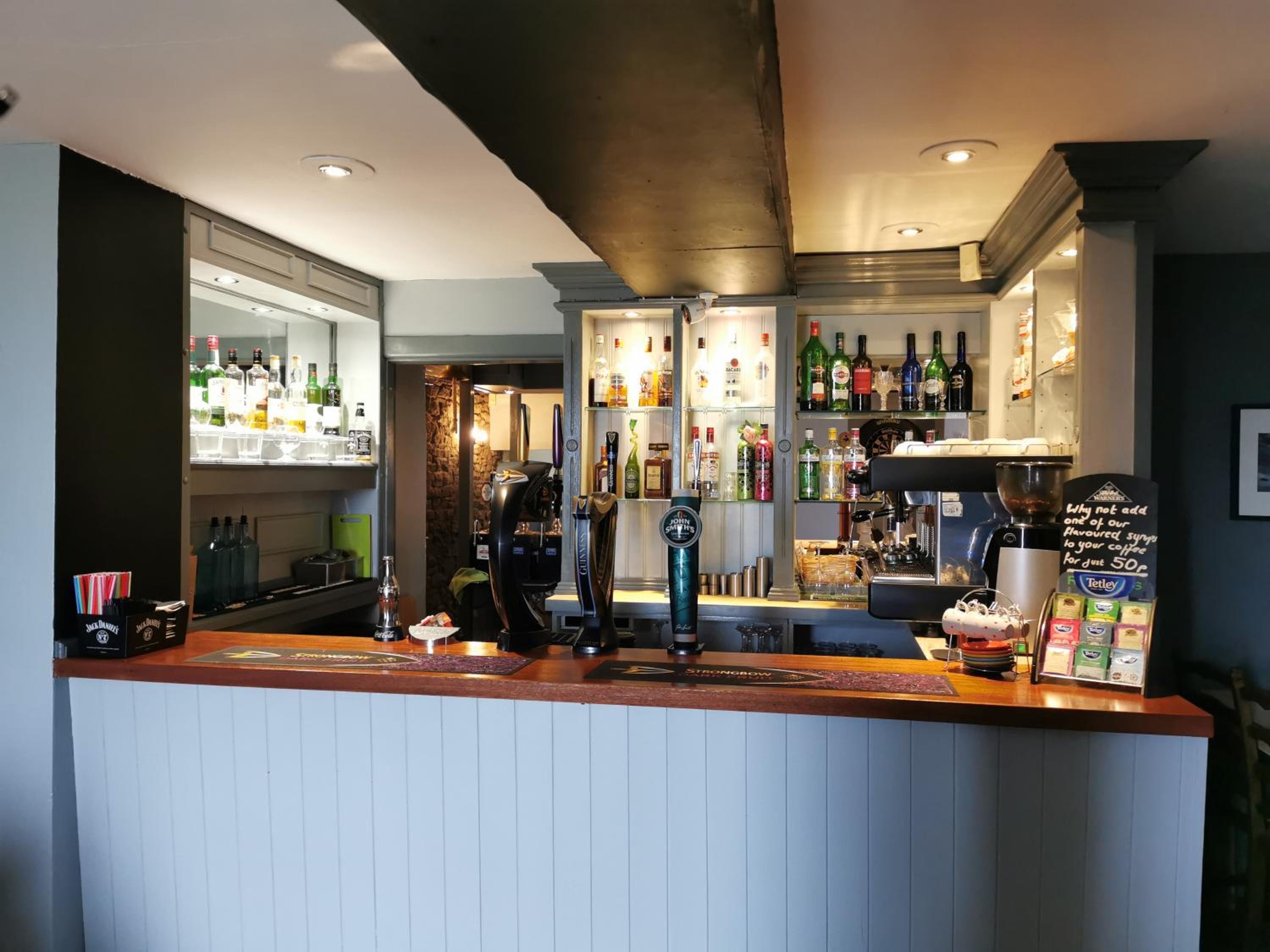 The Manor House Inn