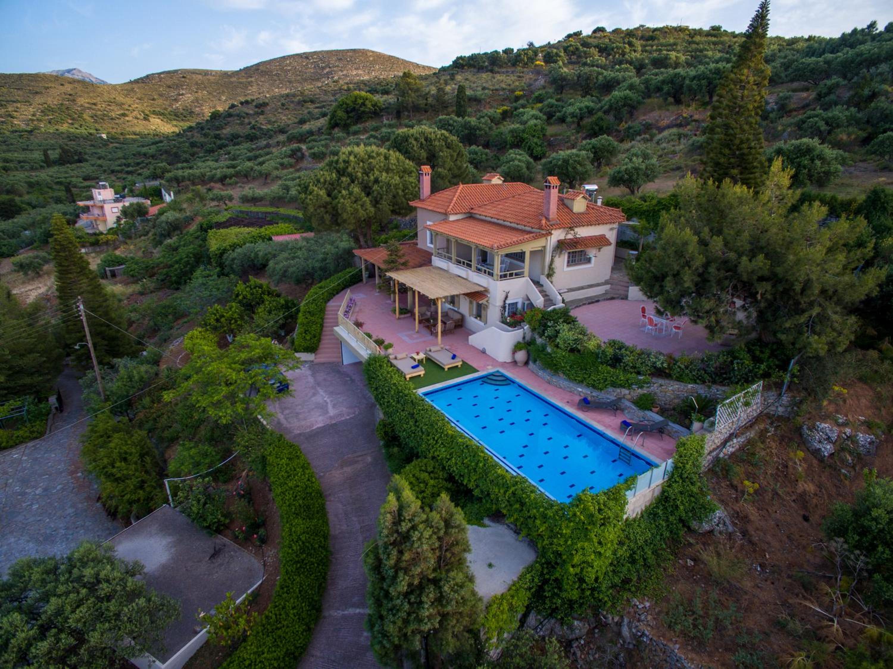 Villa Kalo Chorio view 2